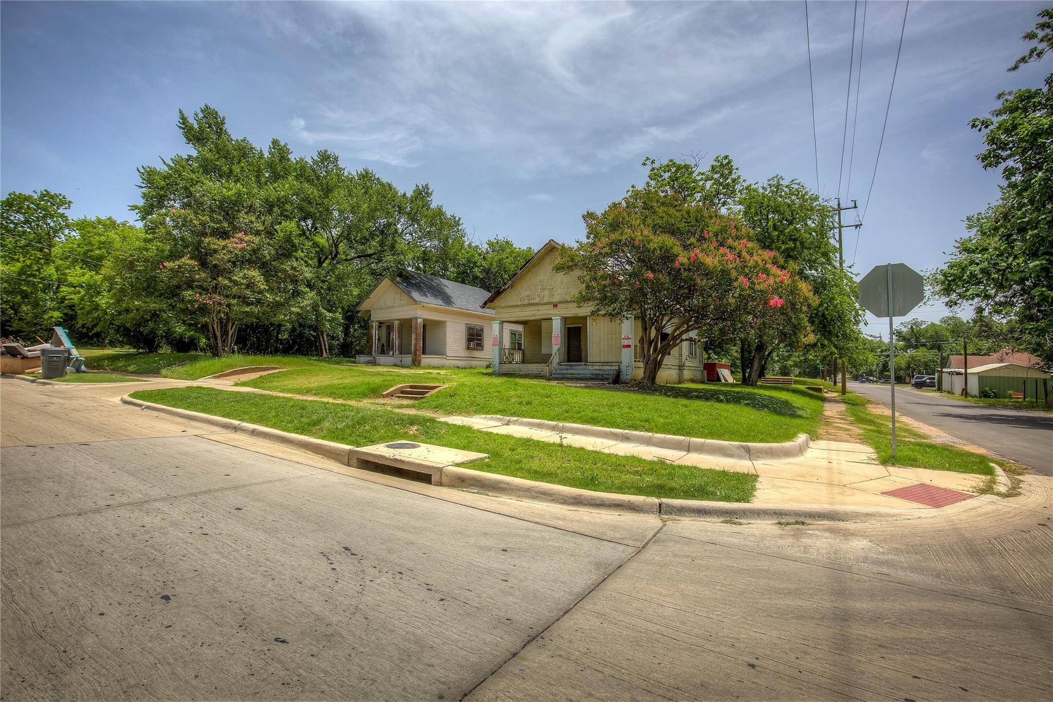 Dallas, TX 75215,1300 Pennsylvania Avenue