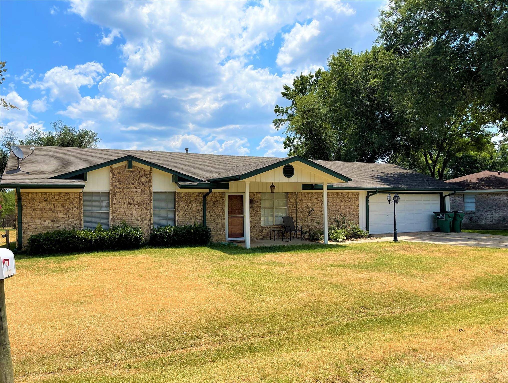 Fairfield, TX 75840,534 Kelly Street