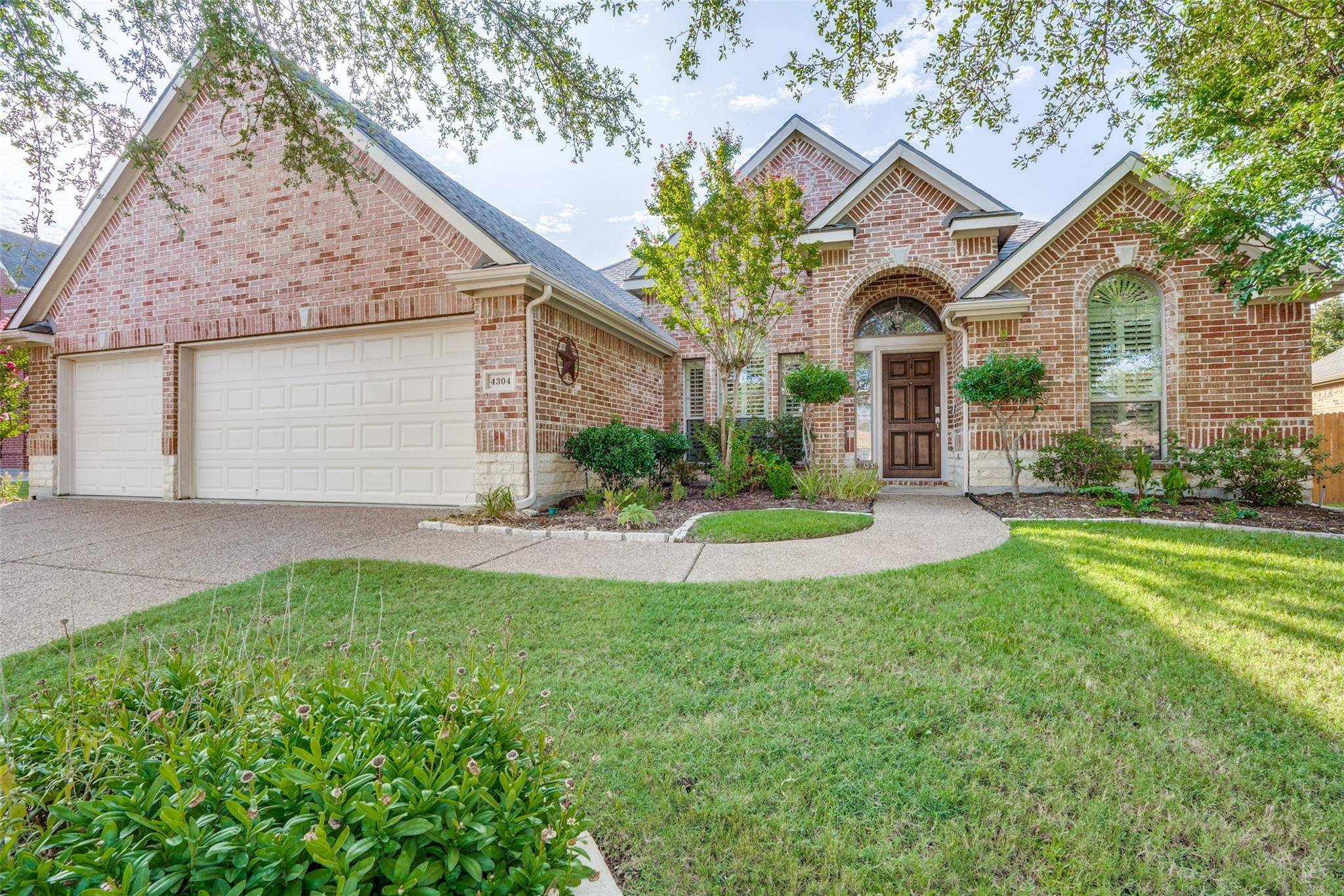 Mansfield, TX 76063,4304 Crestview Lane