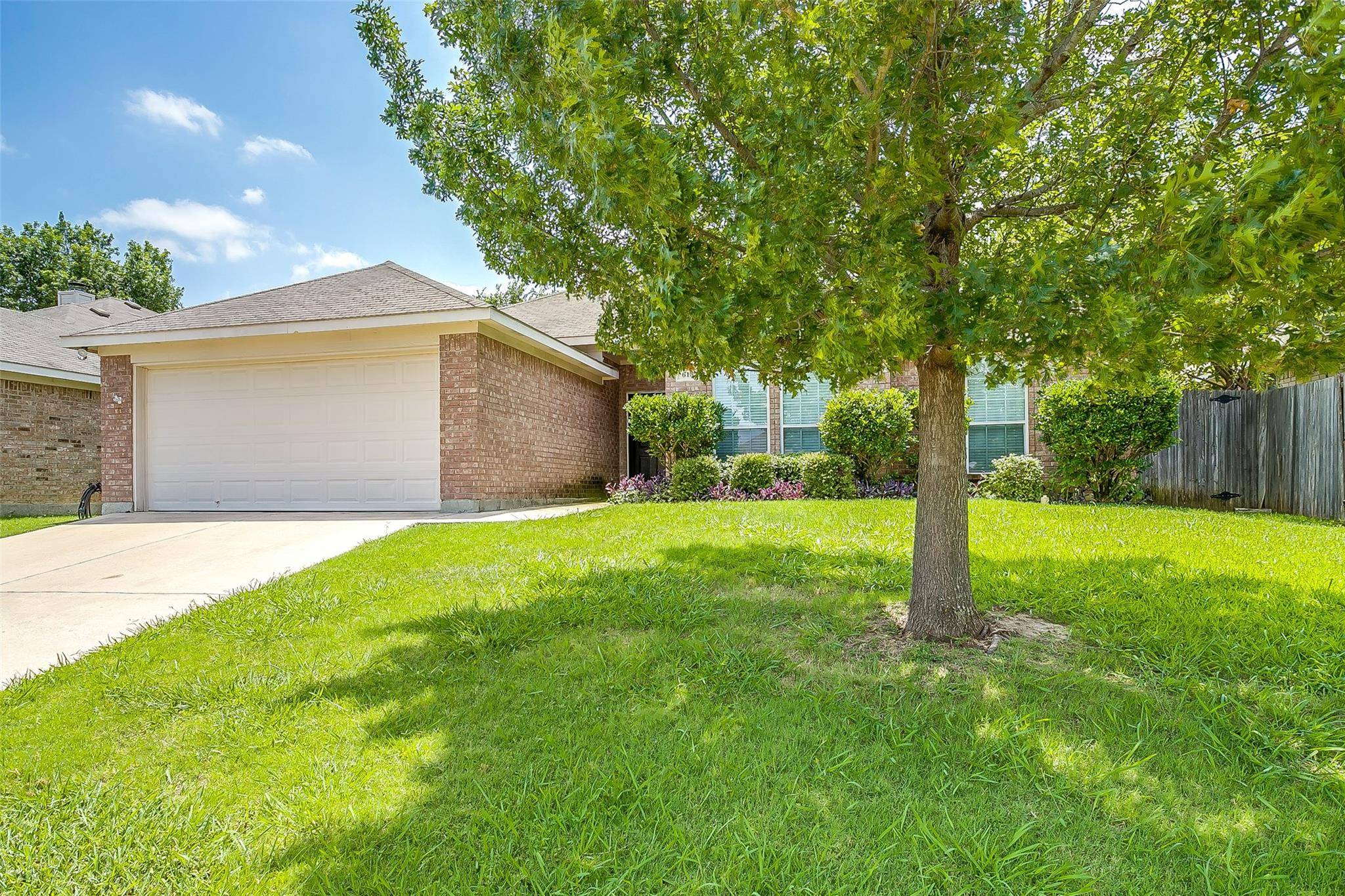 Burleson, TX 76028,613 Ridgehill Drive