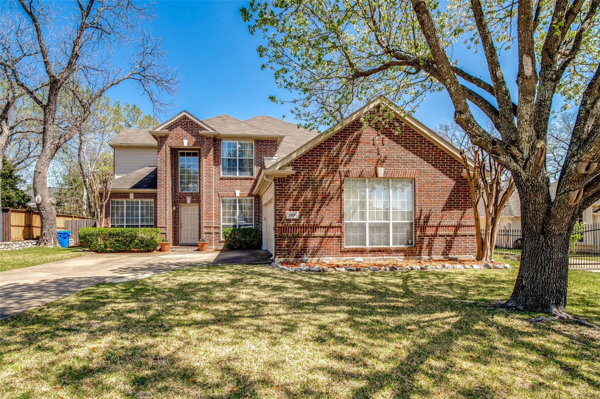 Rowlett, TX 75088,3106 Harbor Pointe Drive