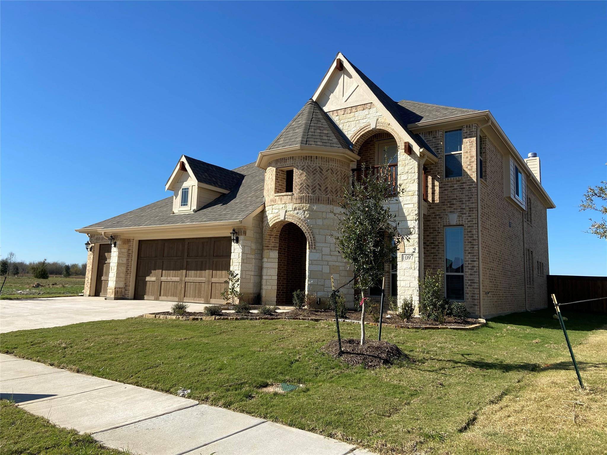 Forney, TX 75126,1097 Canterbury Lane