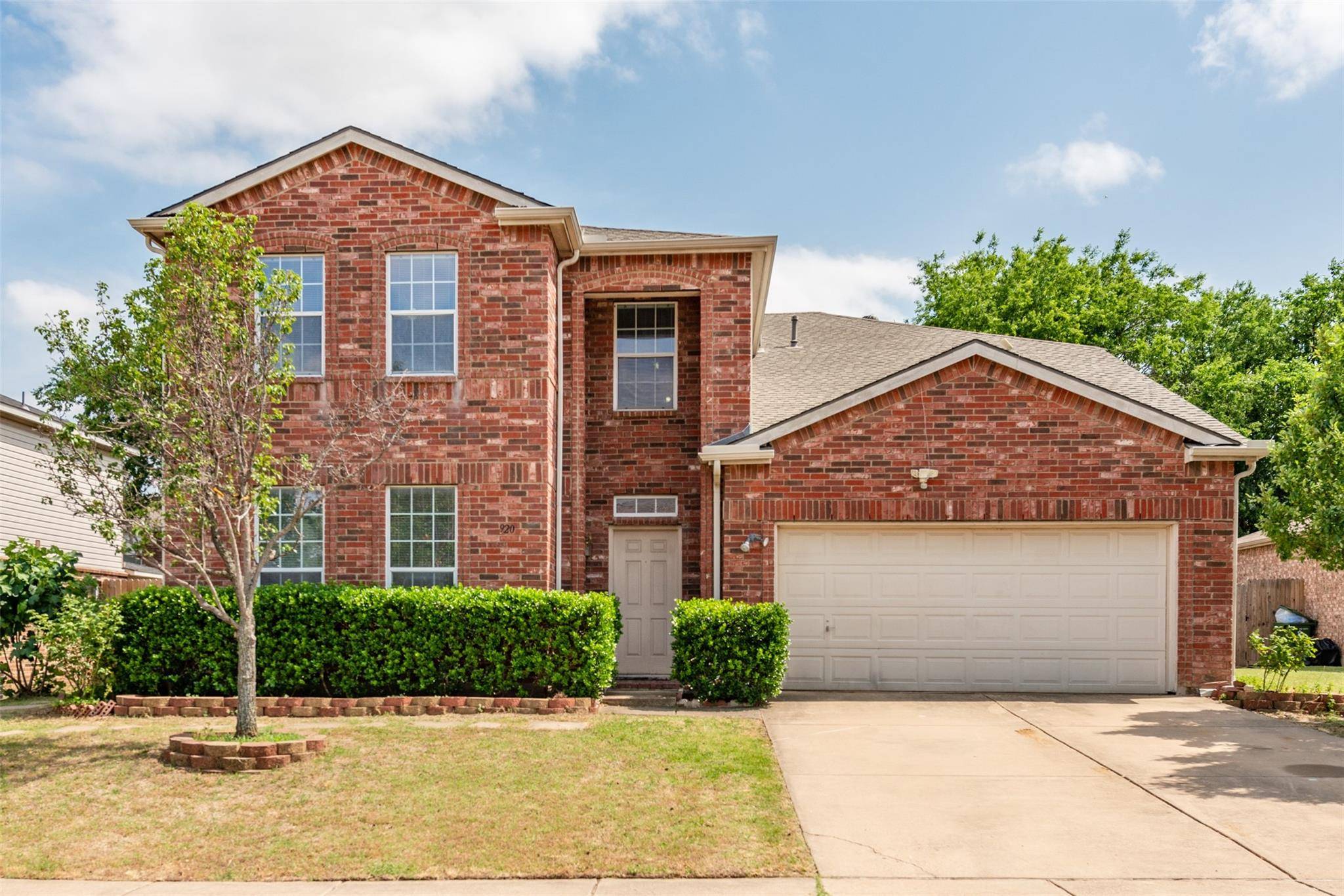 Arlington, TX 76017,920 Medina Drive