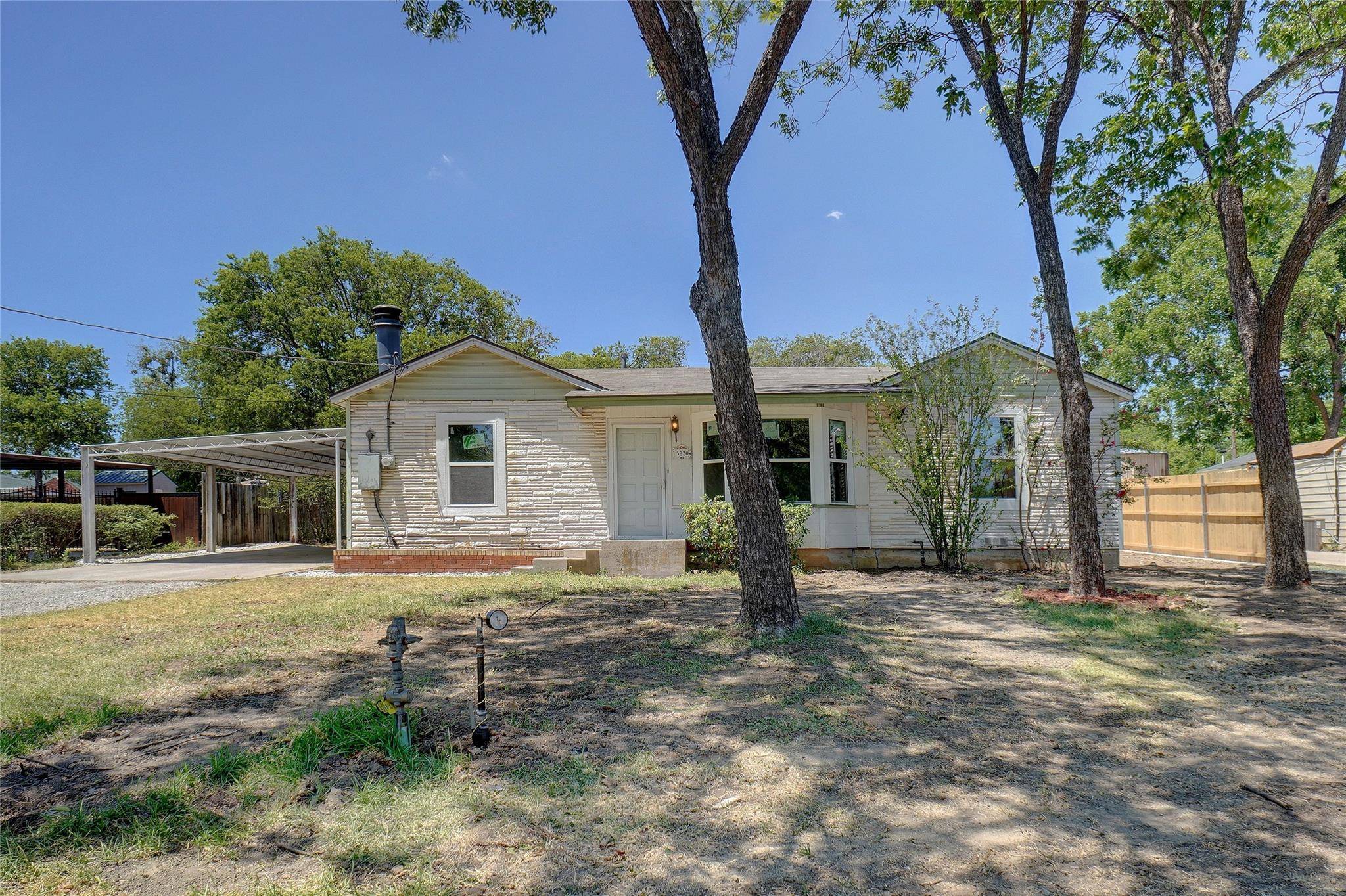 Sansom Park, TX 76114,5820 Calloway Street