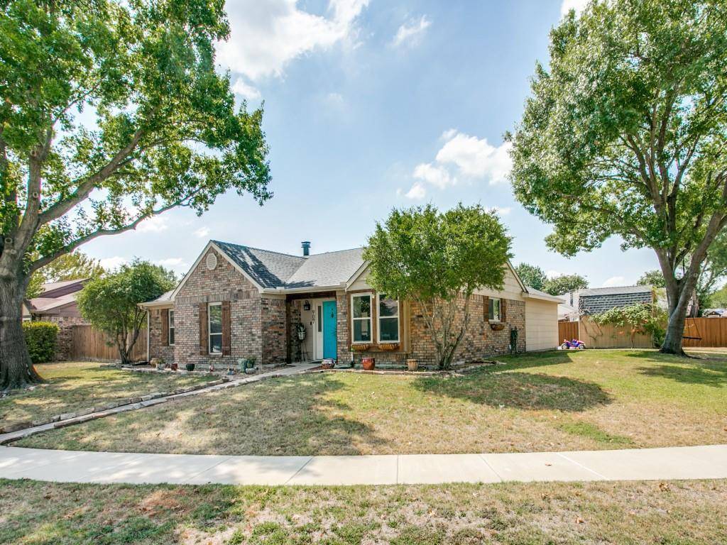 Coppell, TX 75019,907 Bitternut Drive