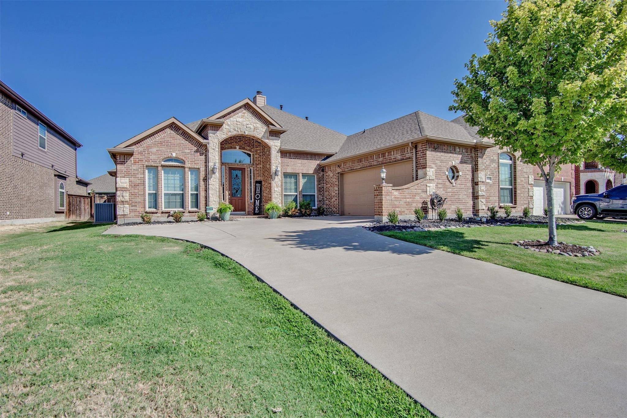 Grand Prairie, TX 75054,2808 Sendero