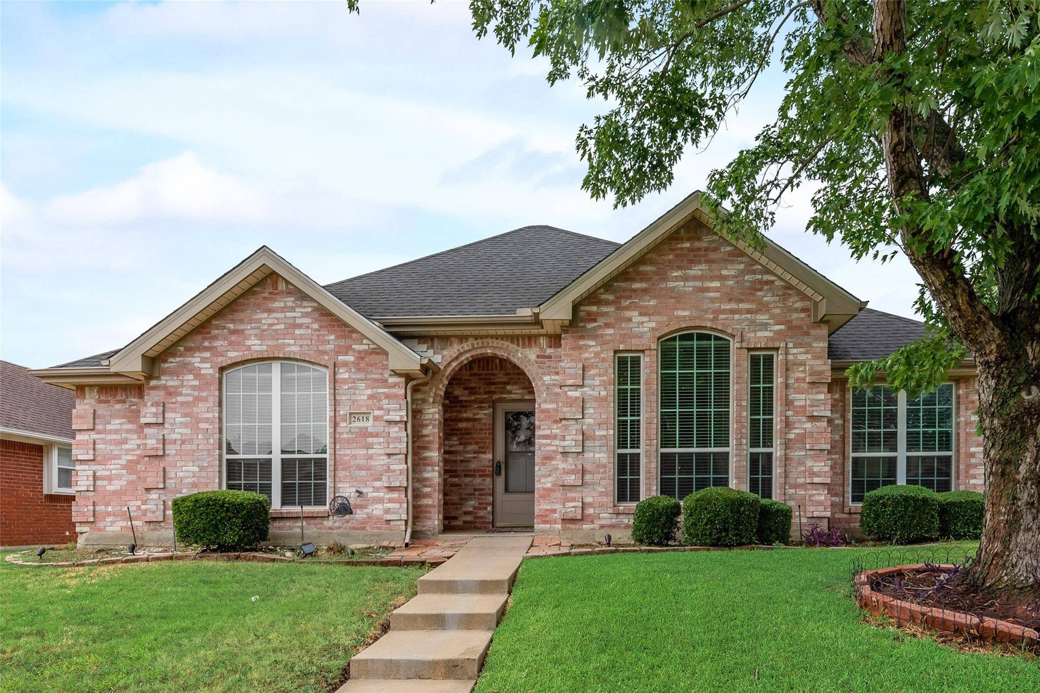 Rowlett, TX 75089,2618 Thistle Lane