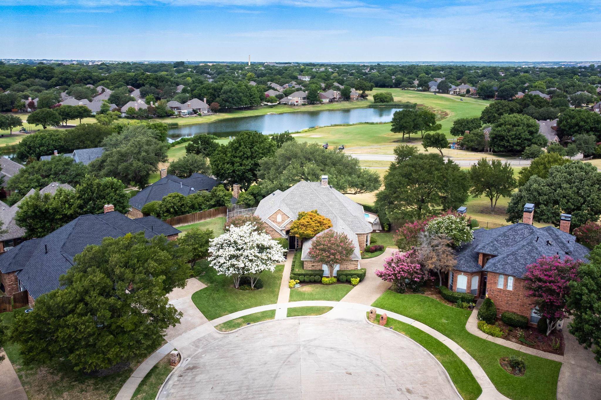 Mckinney, TX 75072,4711 N Meadow Ridge Circle