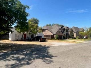 Dallas, TX 75209,4014 N Cresthaven Road