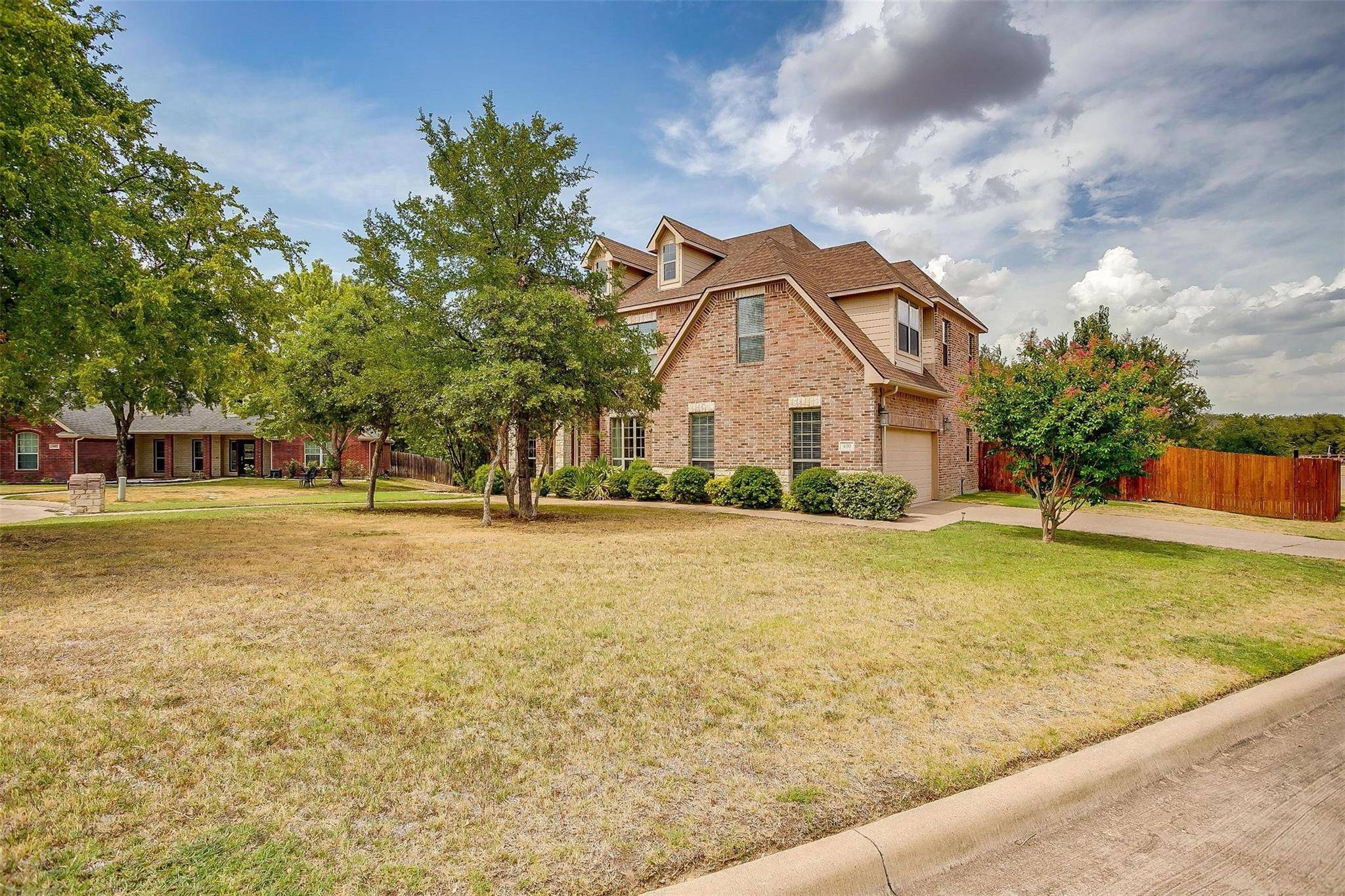 Aledo, TX 76008,400 Valley View Court