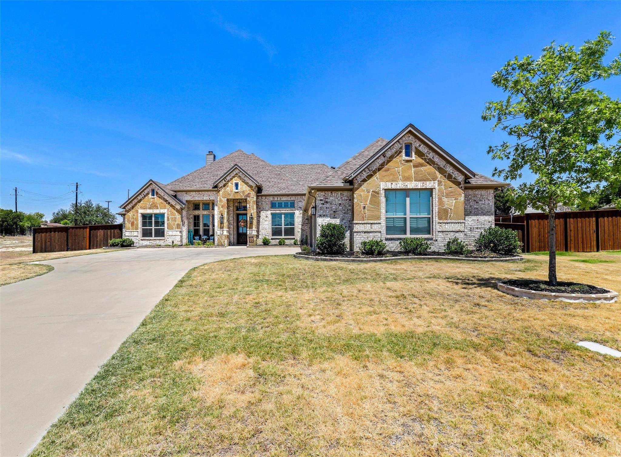 Weatherford, TX 76088,104 Oxford Court