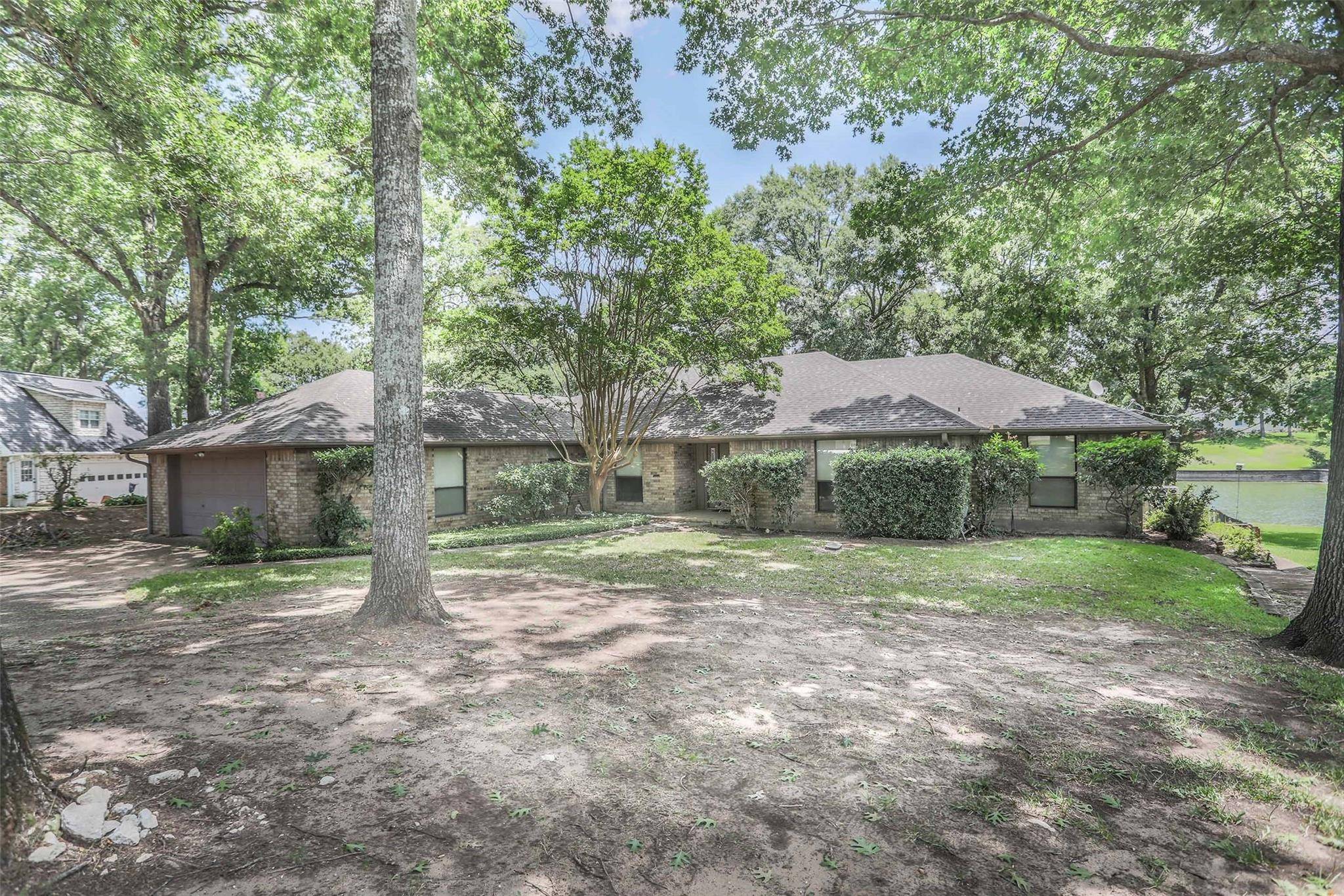 Streetman, TX 75859,125 Deerwood Circle