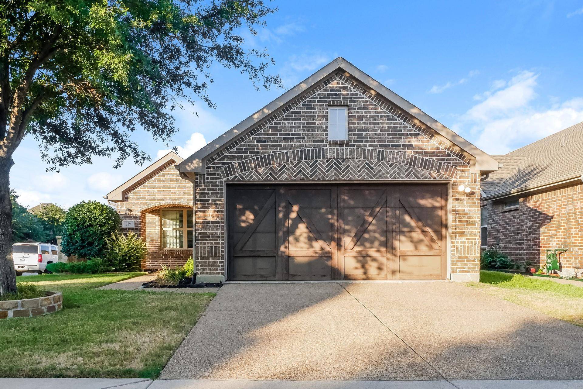 Lewisville, TX 75056,209 Eastland Drive