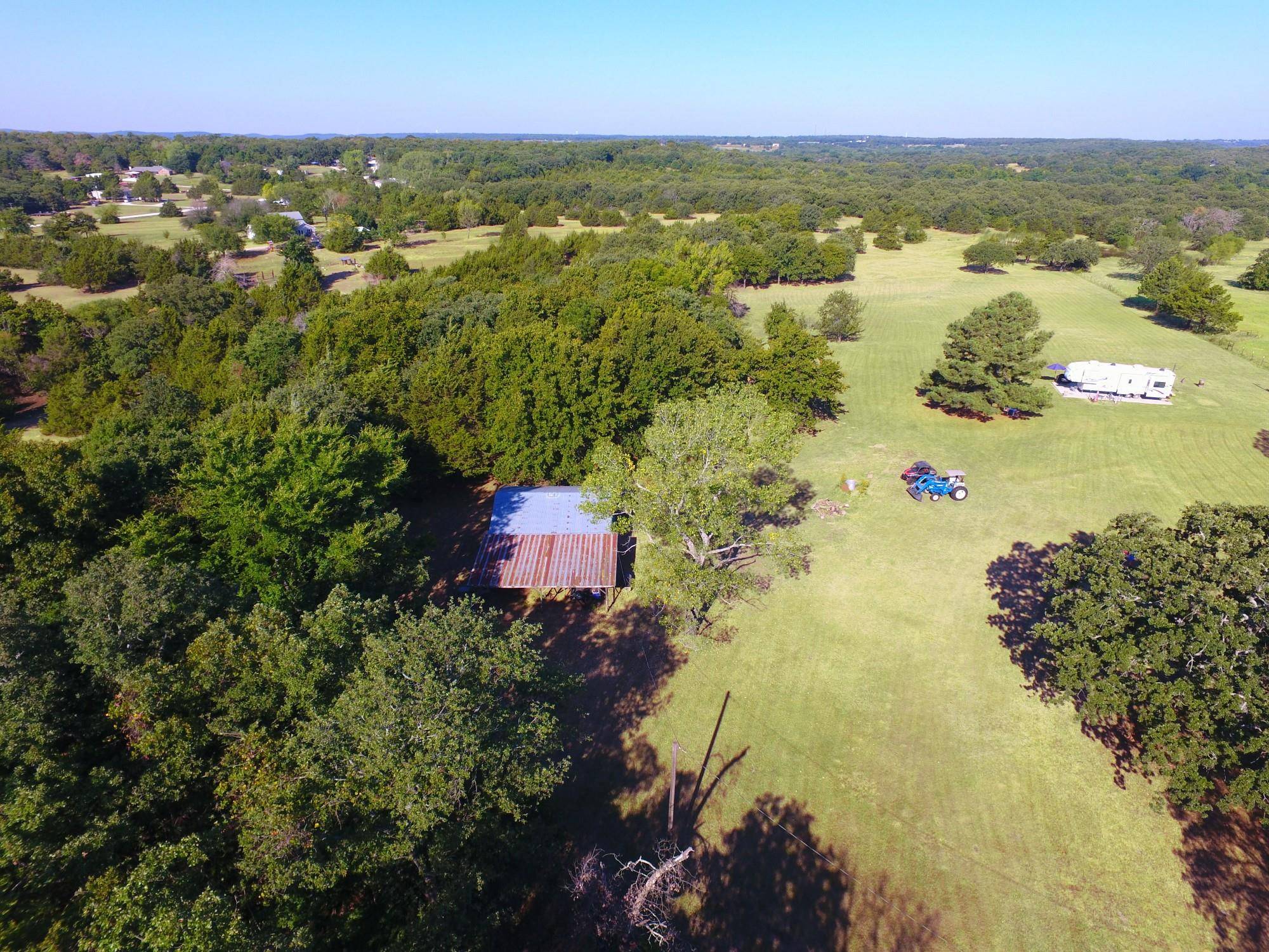 Whitesboro, TX 76273,2056 County Road 140