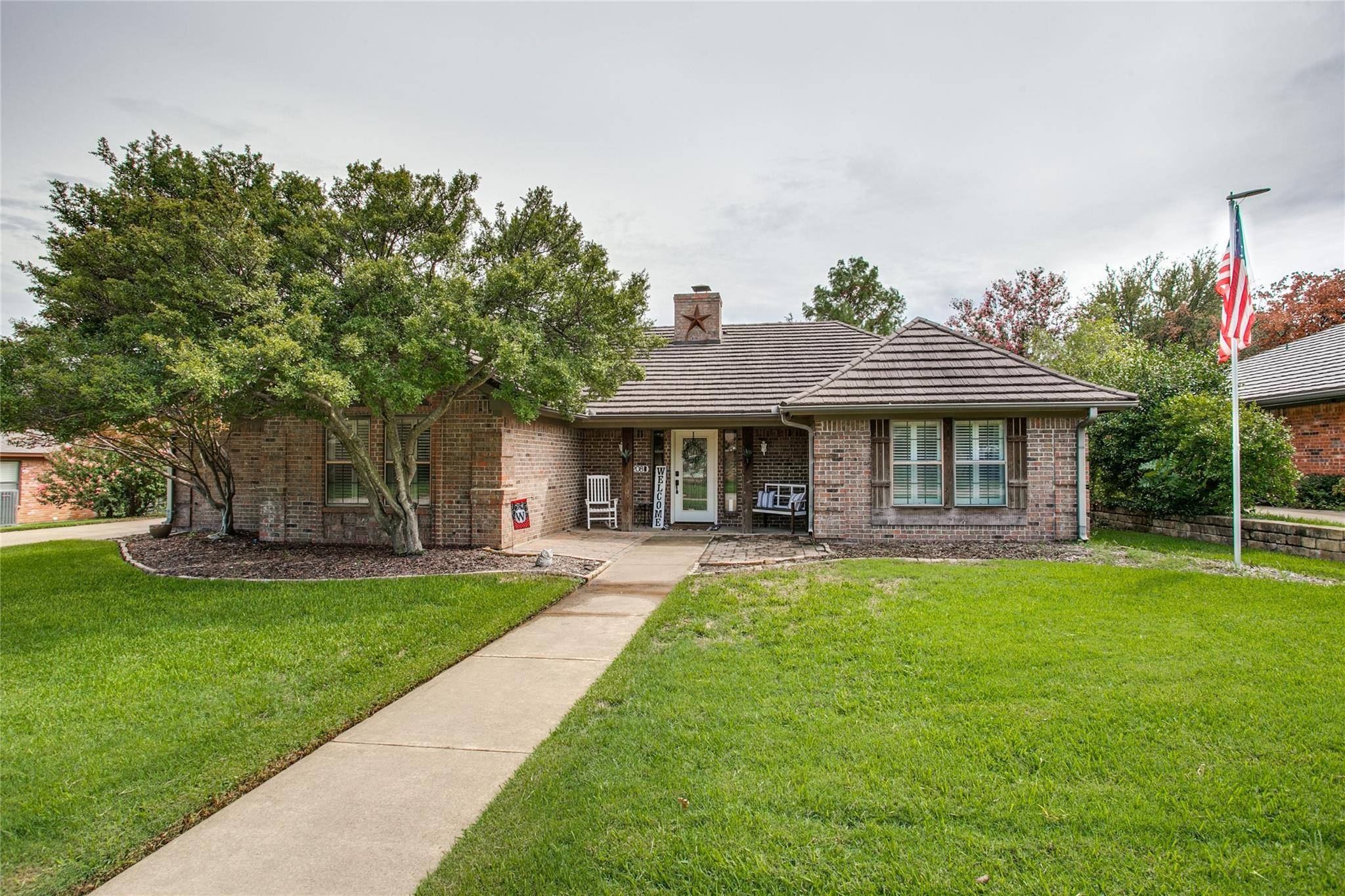 Bedford, TX 76021,208 Norfolk Drive