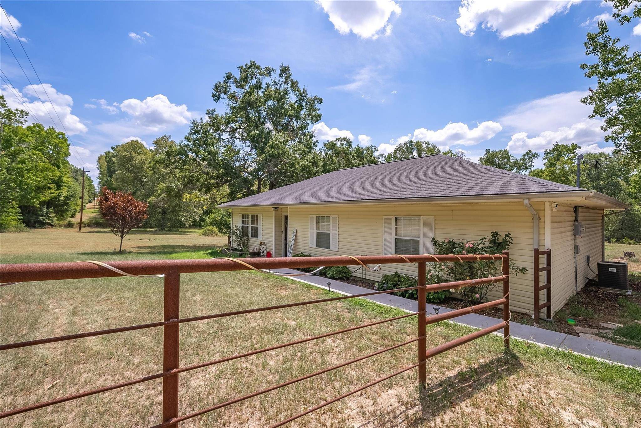 Grand Saline, TX 75140,25269 County Road 460