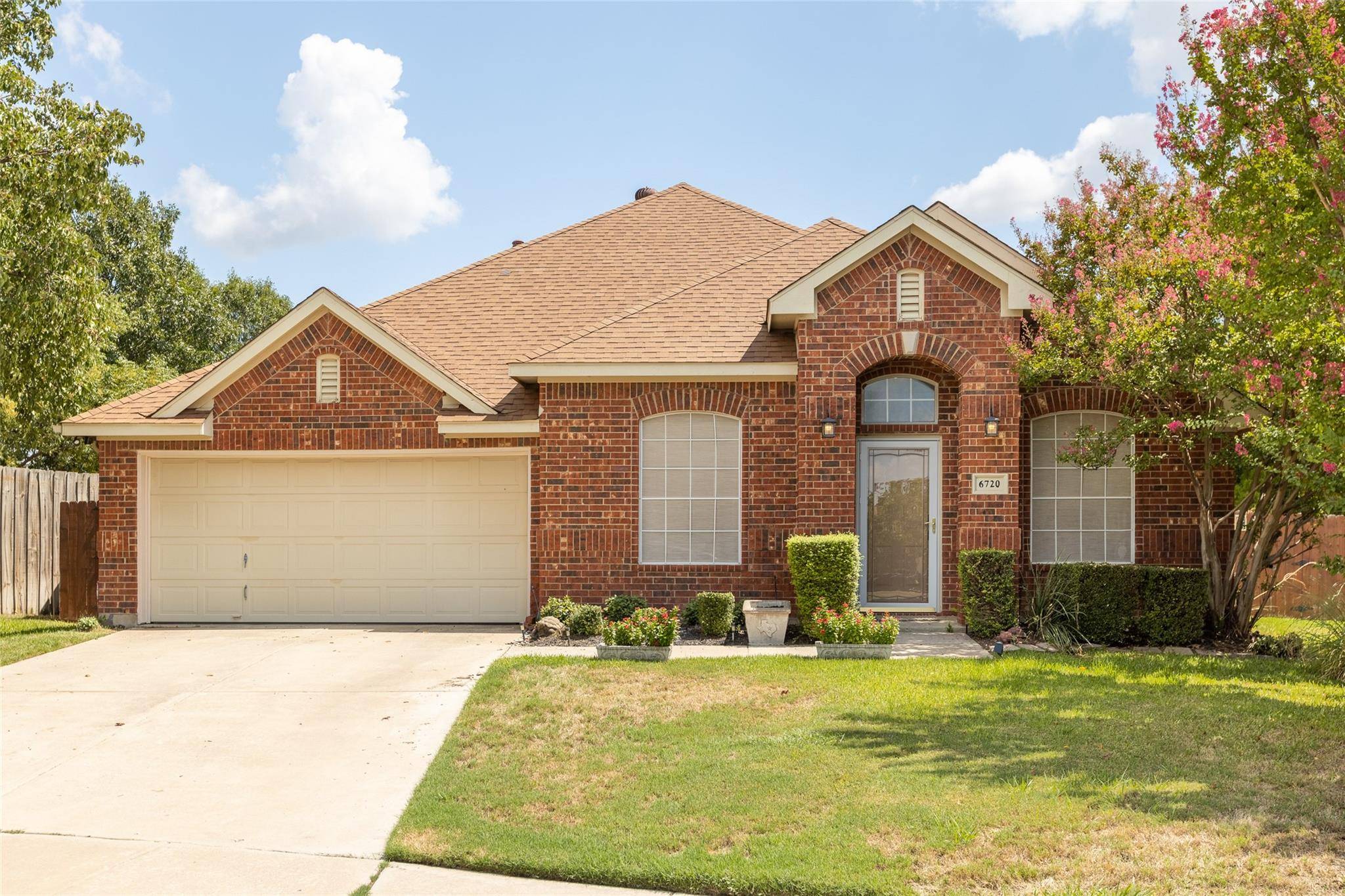 Fort Worth, TX 76137,6720 Armstrong Court