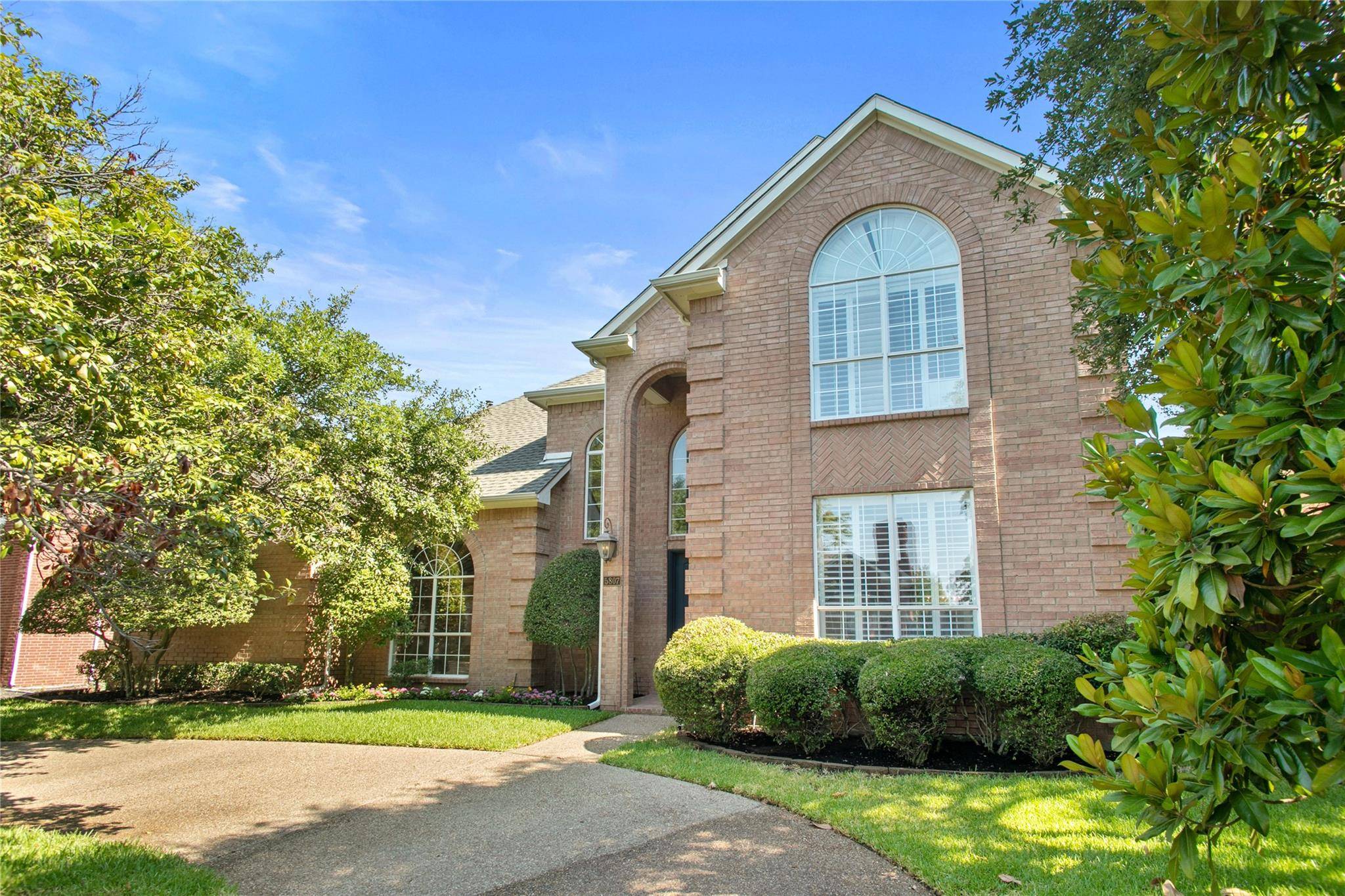 Dallas, TX 75252,5807 Covehaven Drive