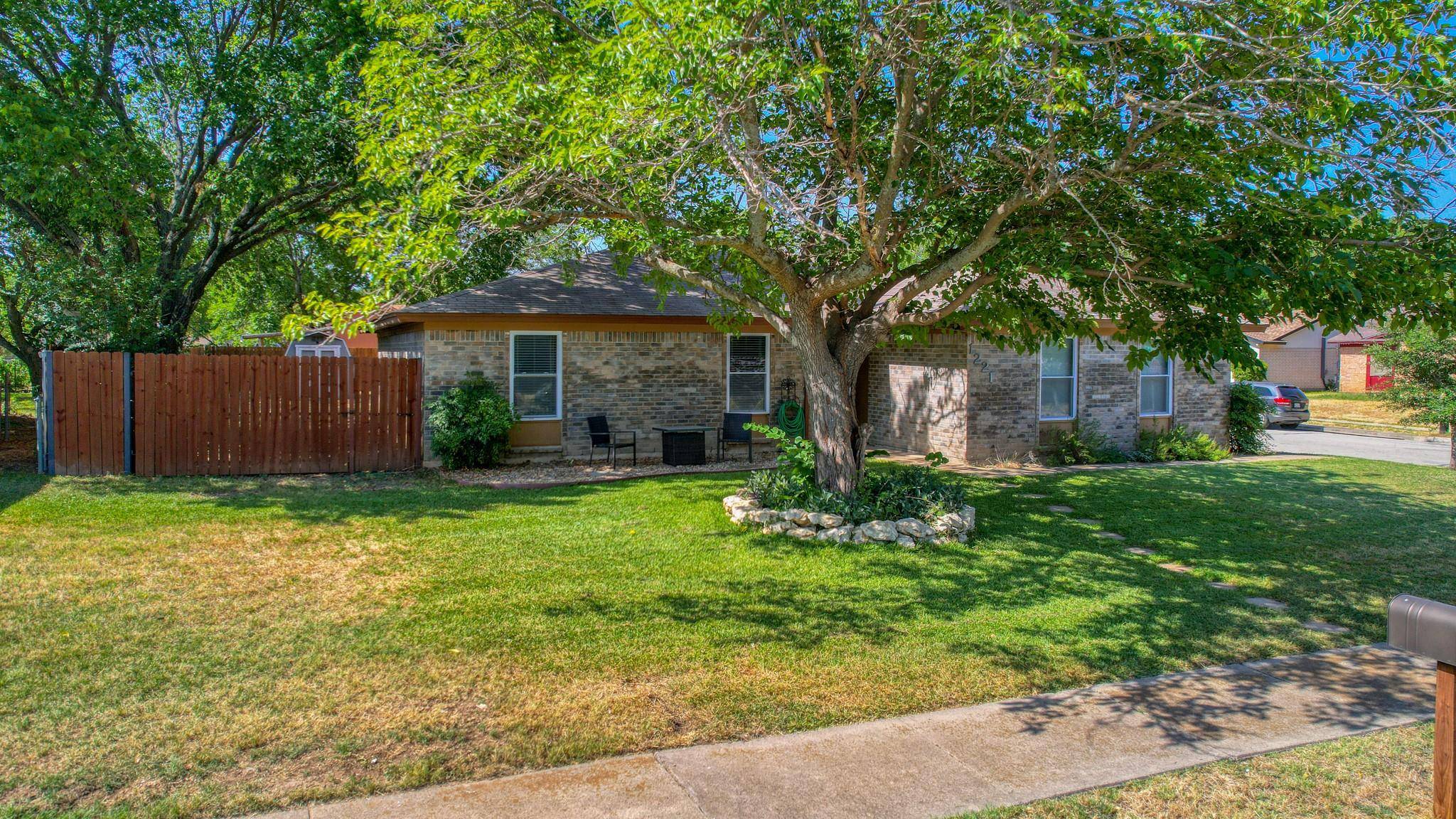 Crowley, TX 76036,1221 Lee Ann Street