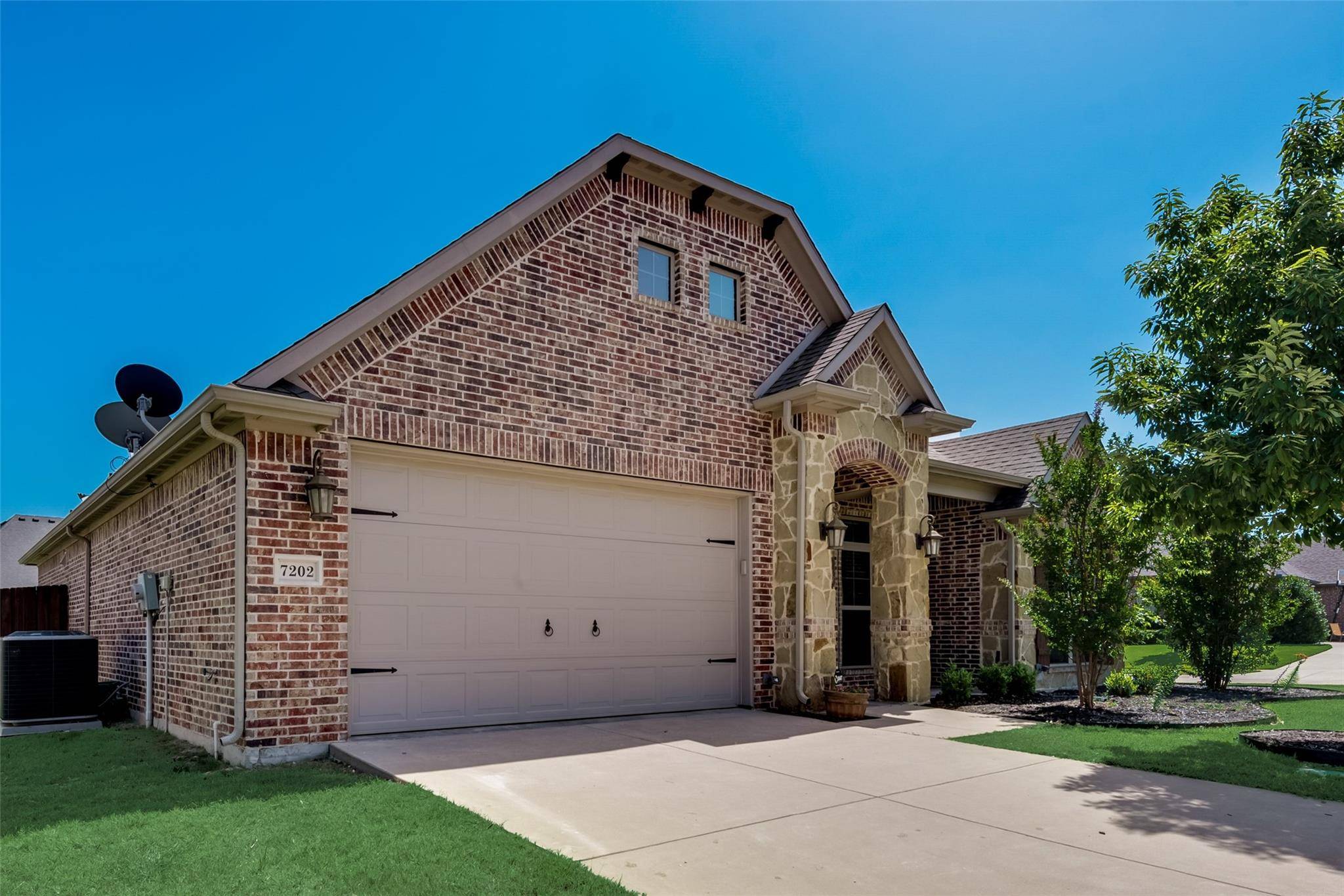 Midlothian, TX 76065,7202 King Ranch Court