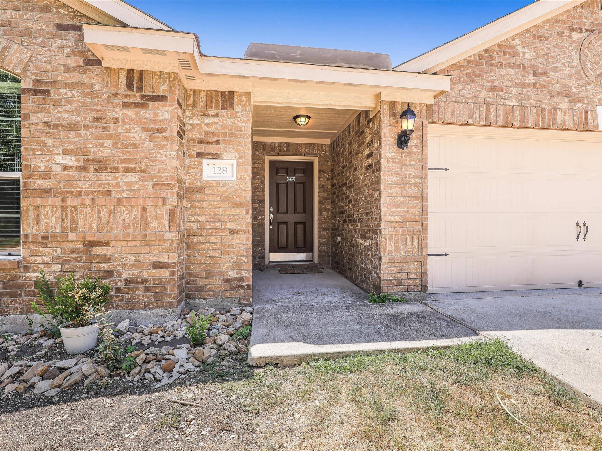 Anna, TX 75409,128 Oriole Drive