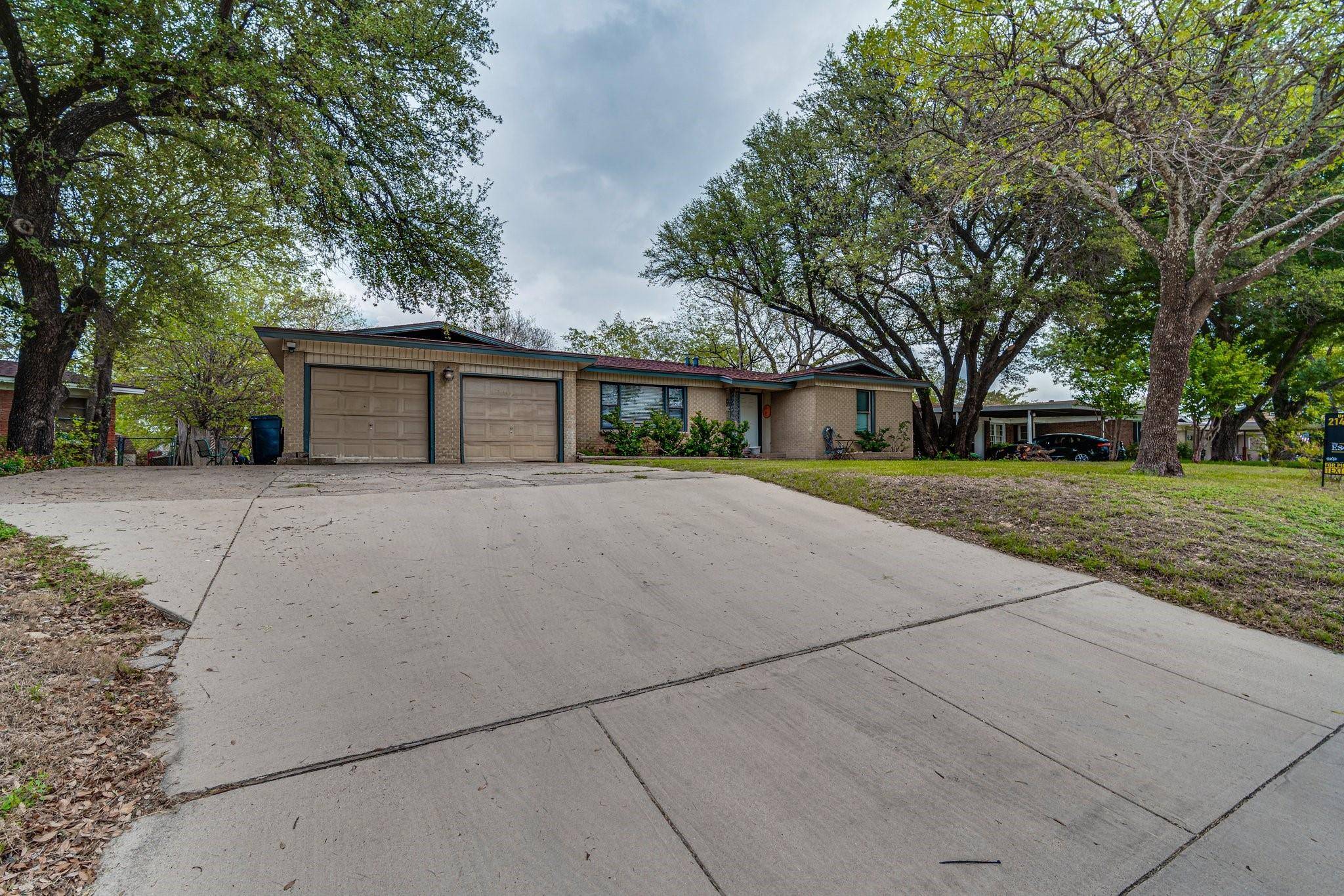 Lake Worth, TX 76135,4216 Ridgecrest Circle