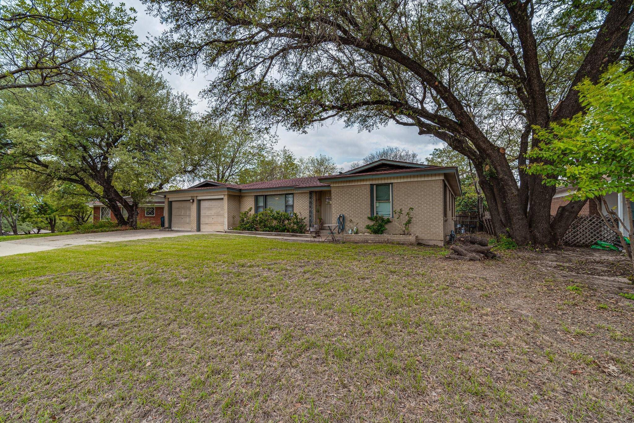 Lake Worth, TX 76135,4216 Ridgecrest Circle