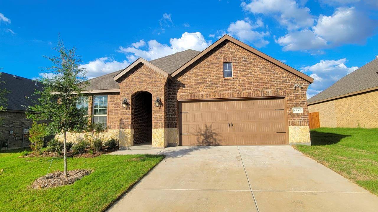 Forney, TX 75126,4246 Long Drive