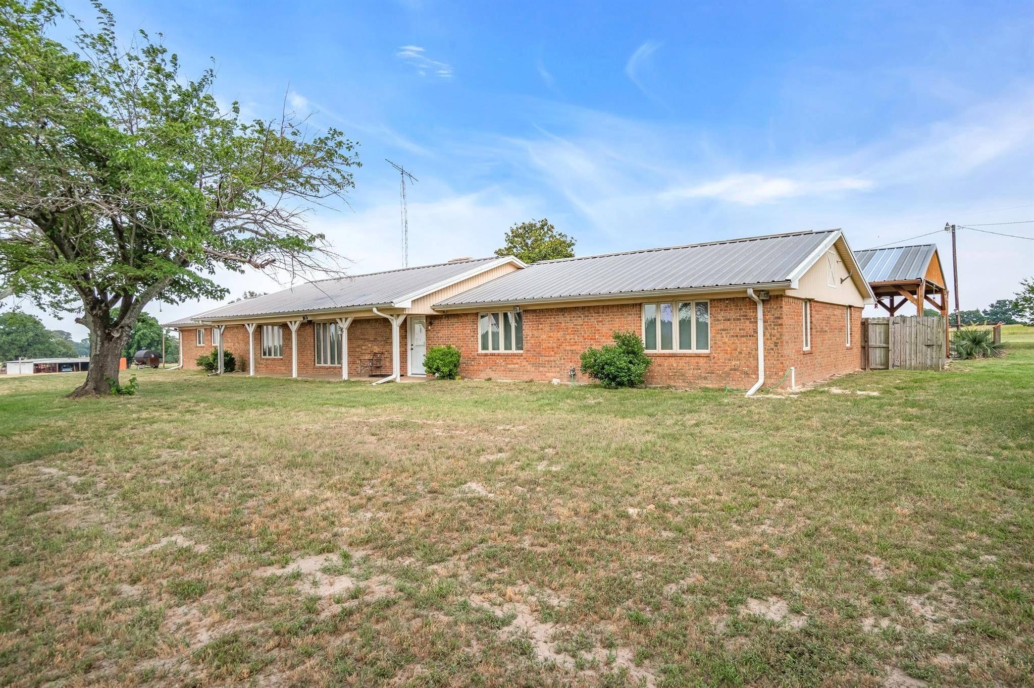 Canton, TX 75103,611 VZ County Road 4104