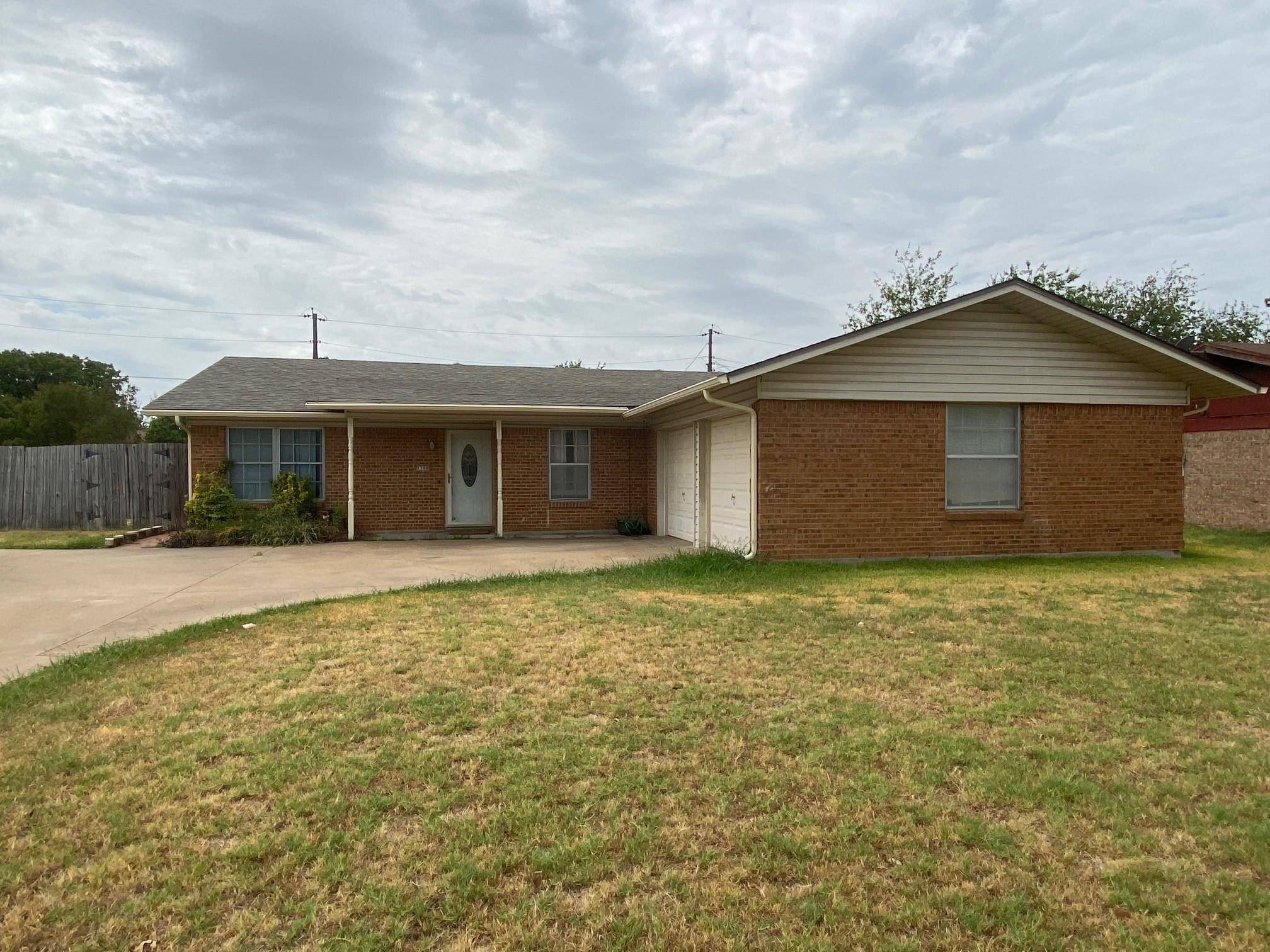 Mineral Wells, TX 76067,1708 10th Street