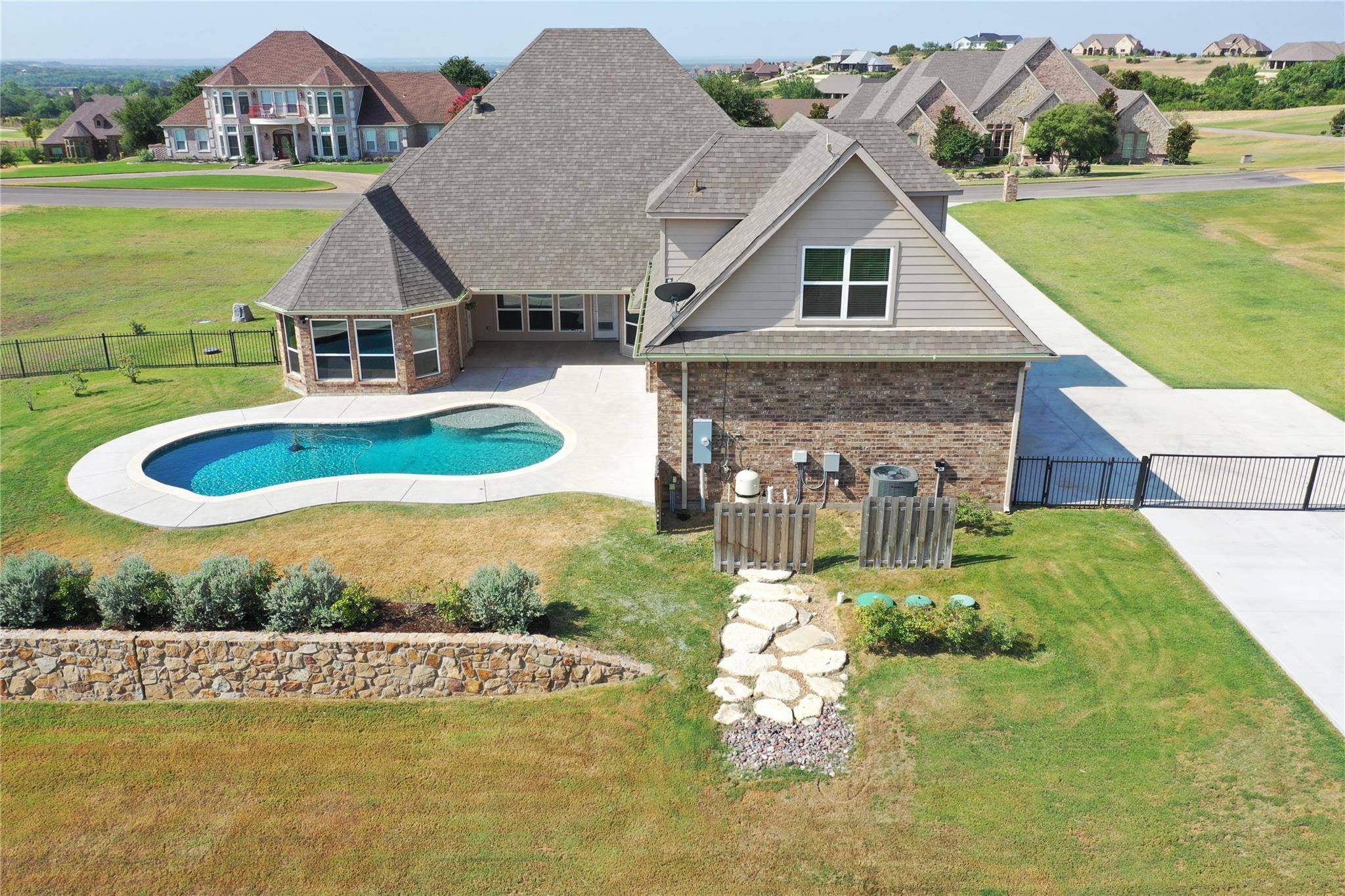 Weatherford, TX 76087,135 Club House Drive