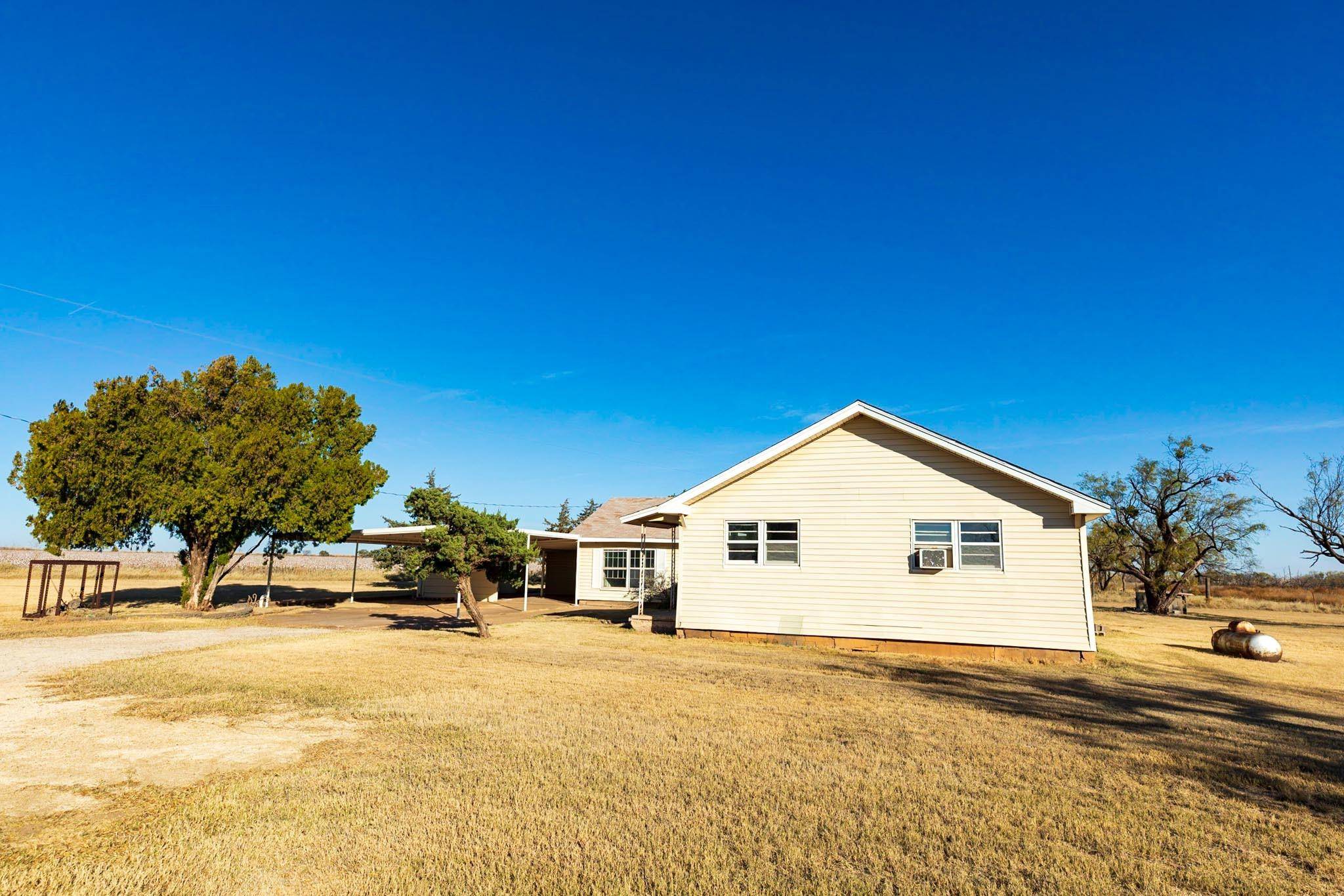 Anson, TX 79501,5008 County Road 191