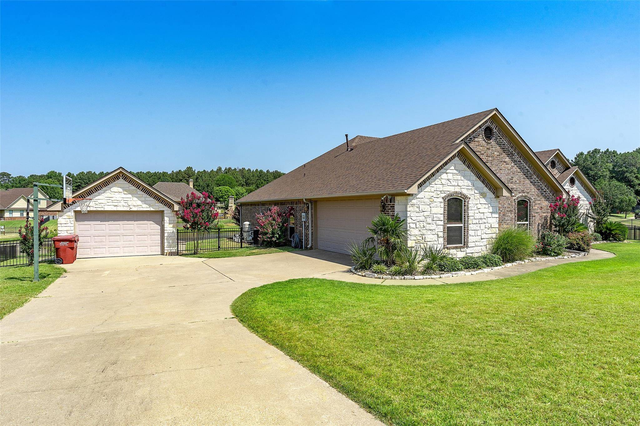 Hallsville, TX 75650,113 Winfreds Way