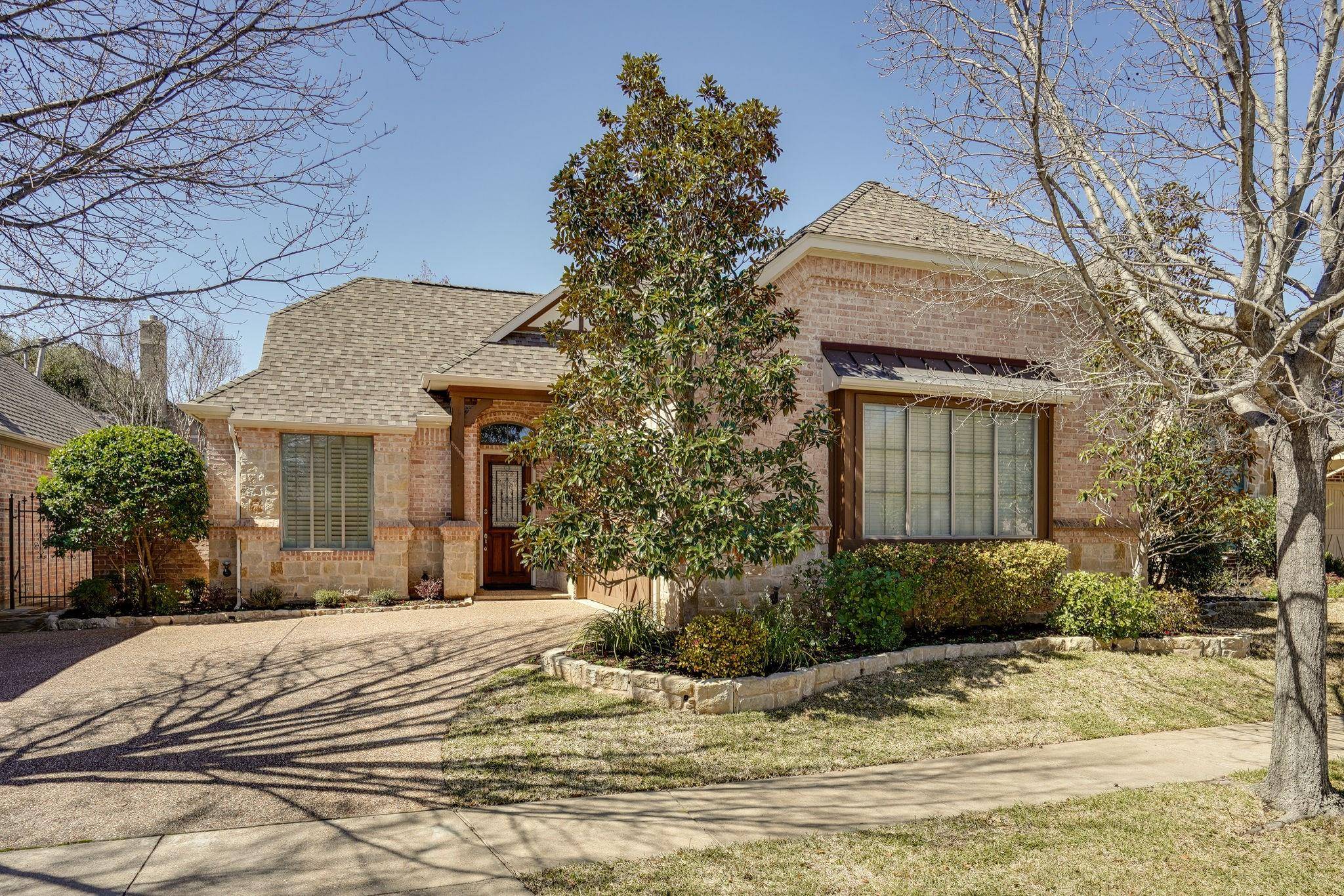 Keller, TX 76248,218 Versailles Lane