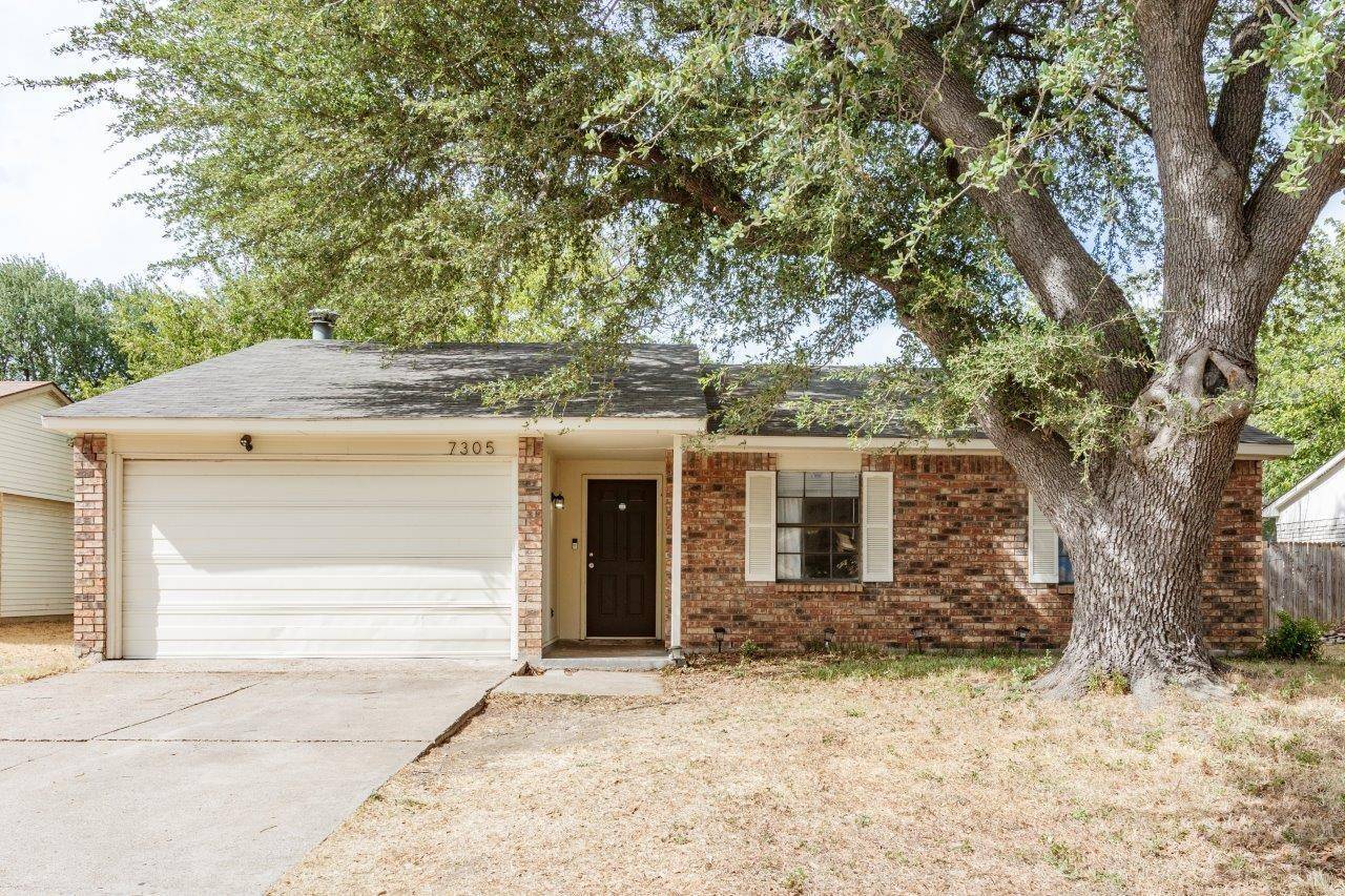 Dallas, TX 75249,7305 Ashcrest Lane