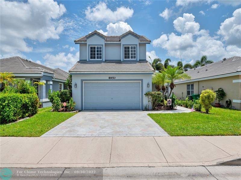 Davie, FL 33328,8950 Lake Park Cir N