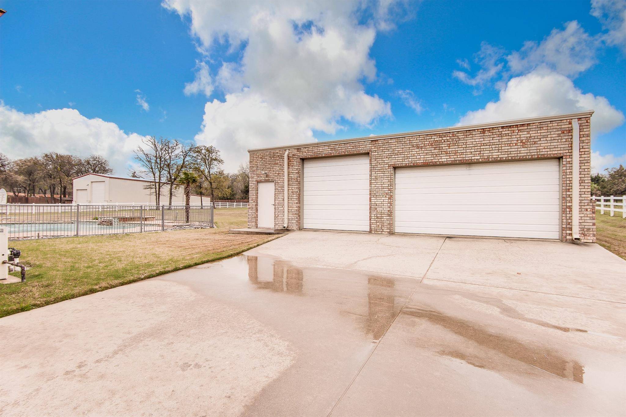 Burleson, TX 76028,6417 Gehrig Circle