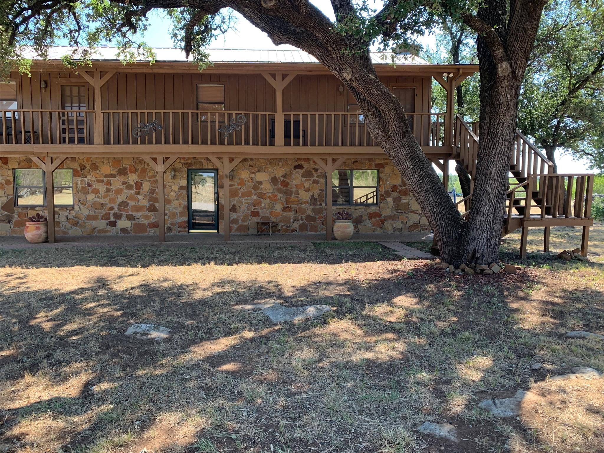 Strawn, TX 76475,1042 Antler Drive