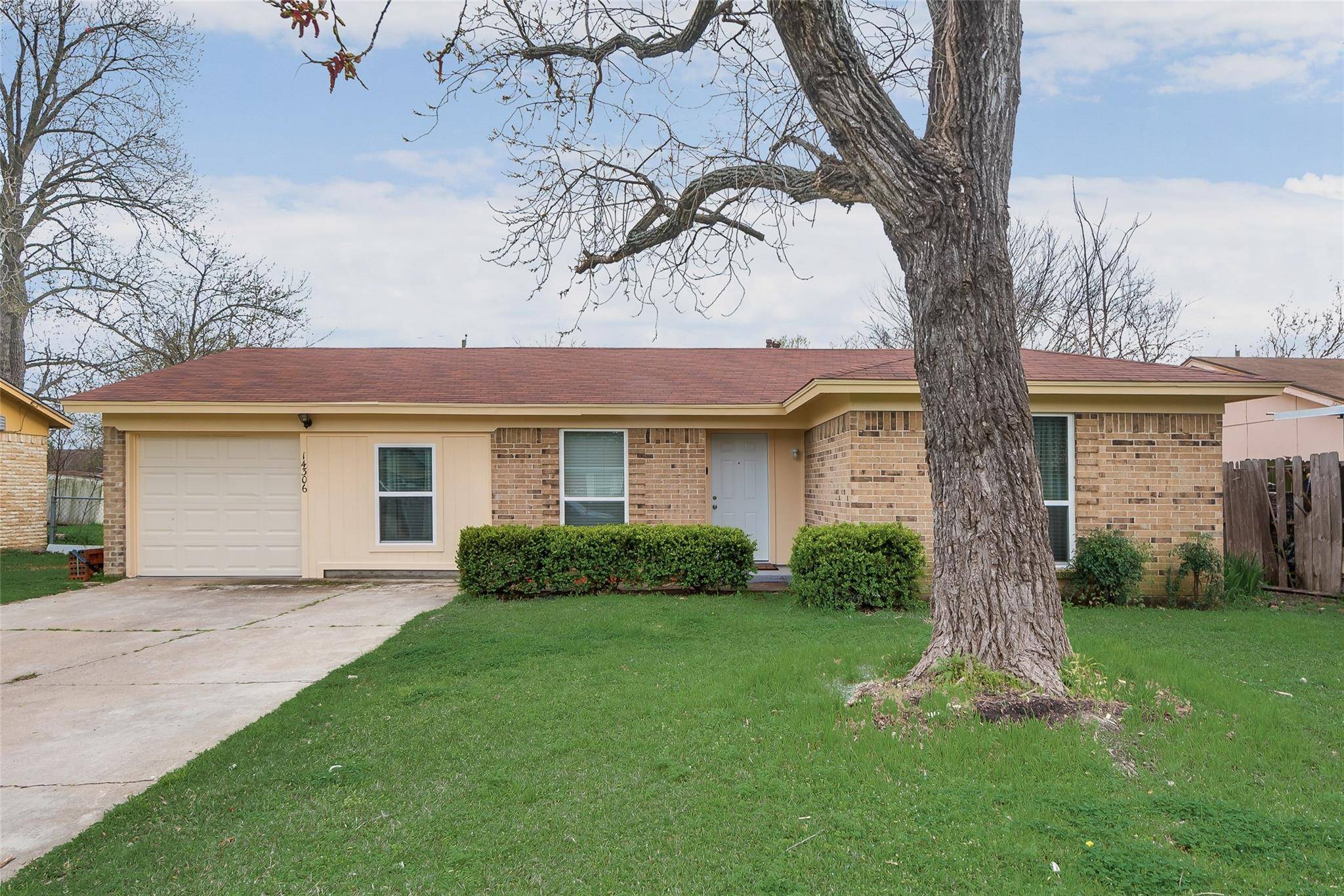 Balch Springs, TX 75180,14306 Horseshoe Trail