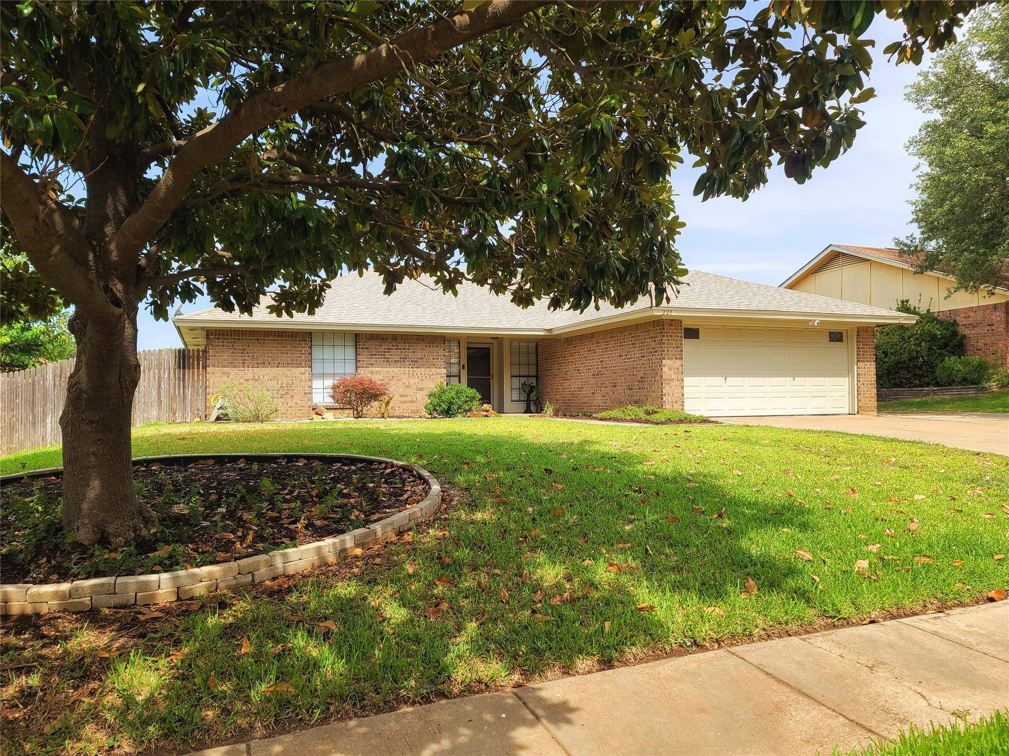 Benbrook, TX 76126,221 Lansford Drive