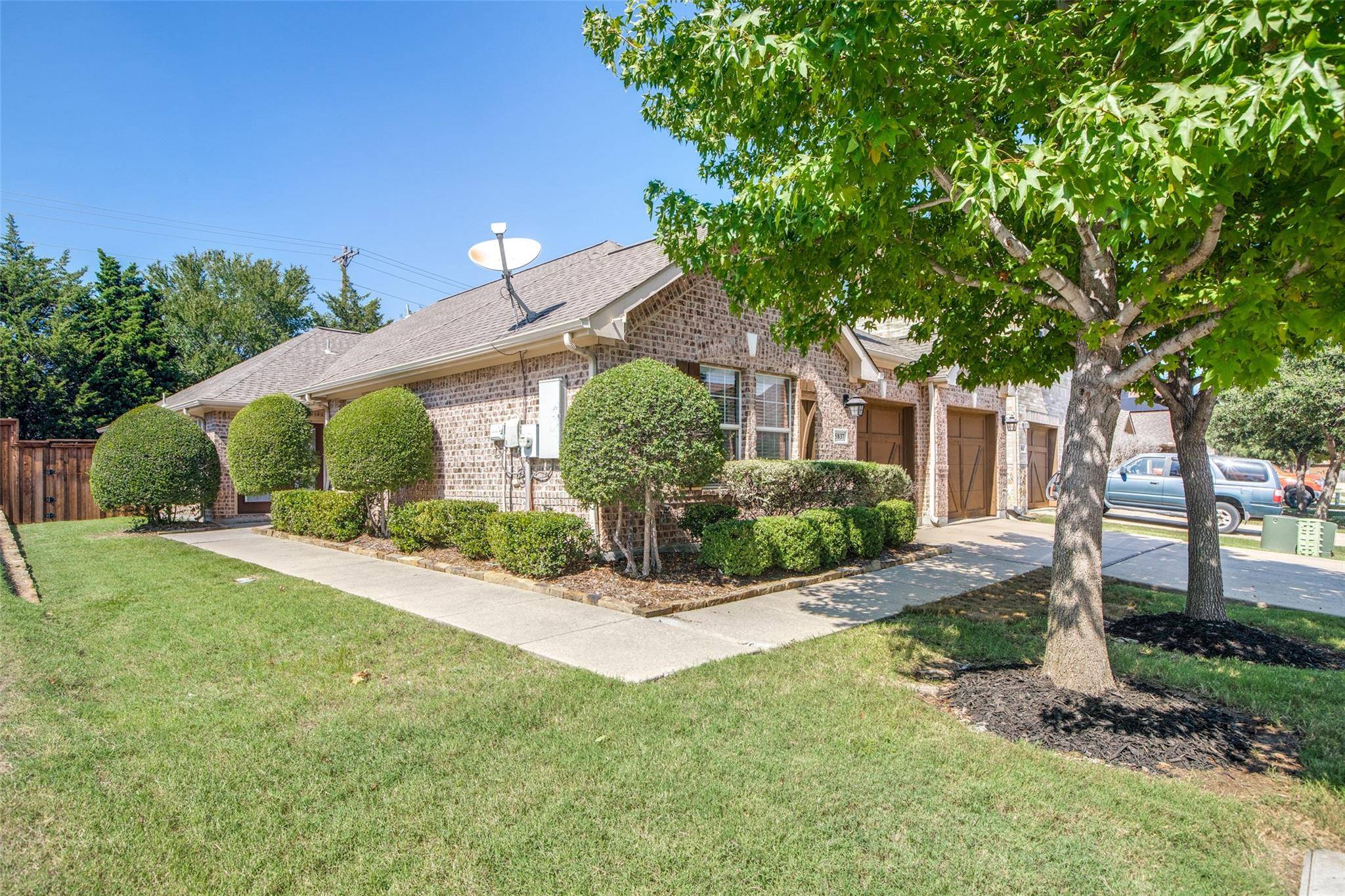 The Colony, TX 75056,5837 Pinebrook Drive