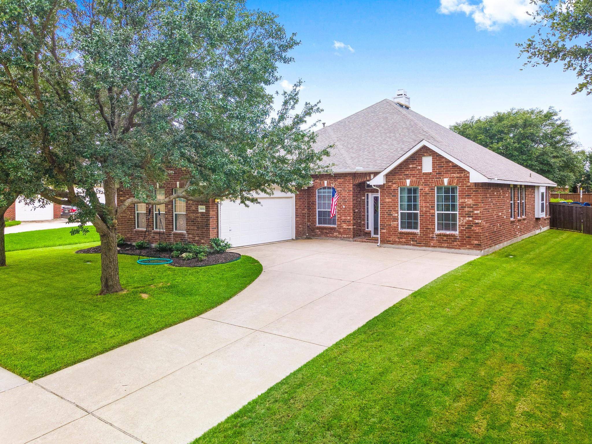 Allen, TX 75002,1595 Sweetbriar Drive