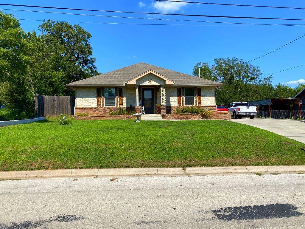 Bowie, TX 76230,505 W Nelson Street