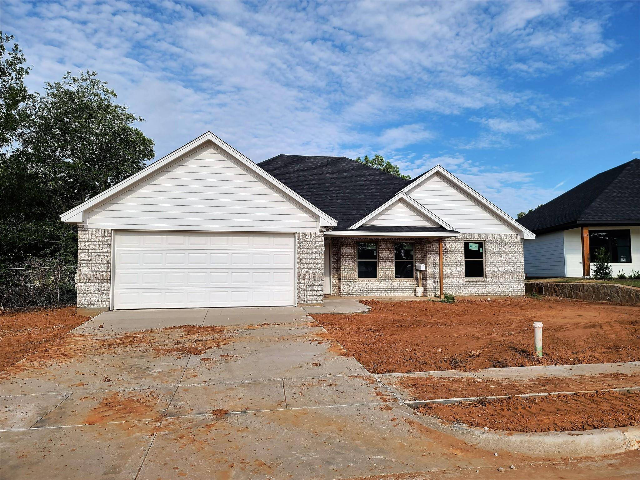 Weatherford, TX 76086,115 Clover Circle