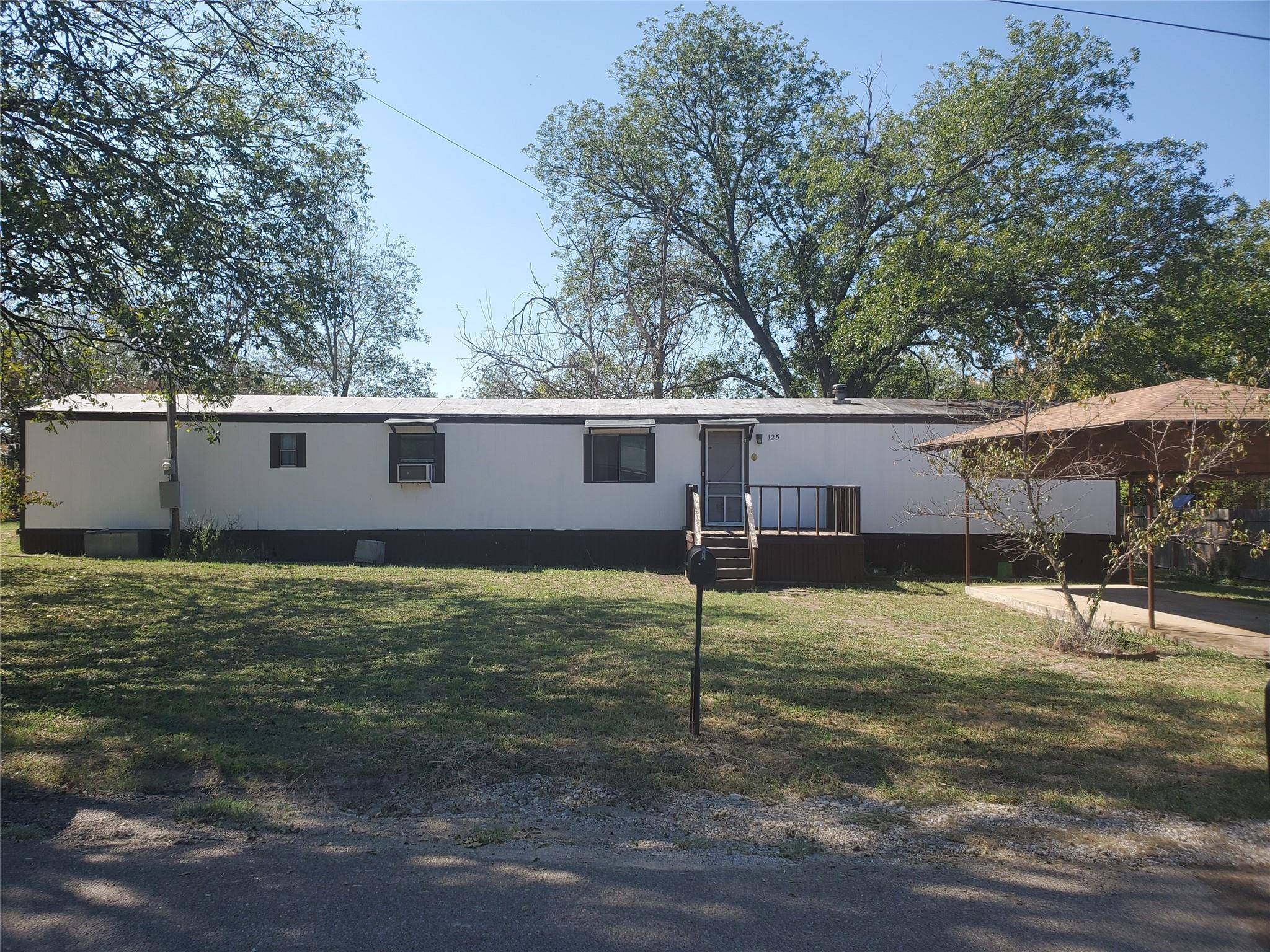 Dublin, TX 76446,125 W Valley