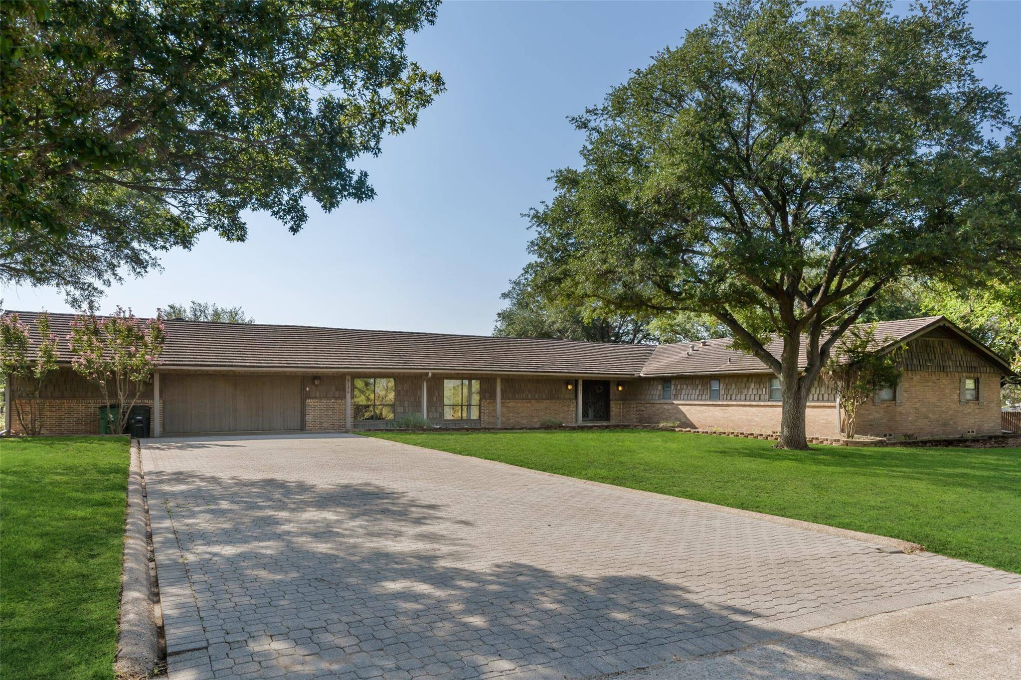 Fort Worth, TX 76126,4134 Oakcrest Lane