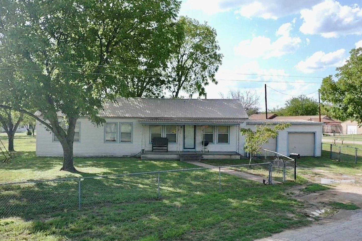 Mineral Wells, TX 76067,1602 SW 10th Avenue