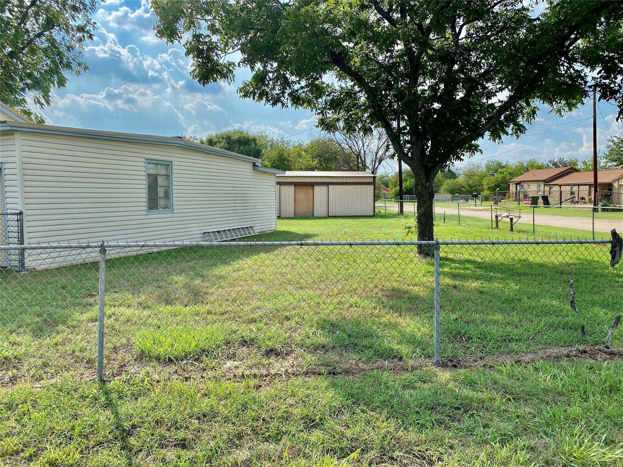 Mineral Wells, TX 76067,1602 SW 10th Avenue