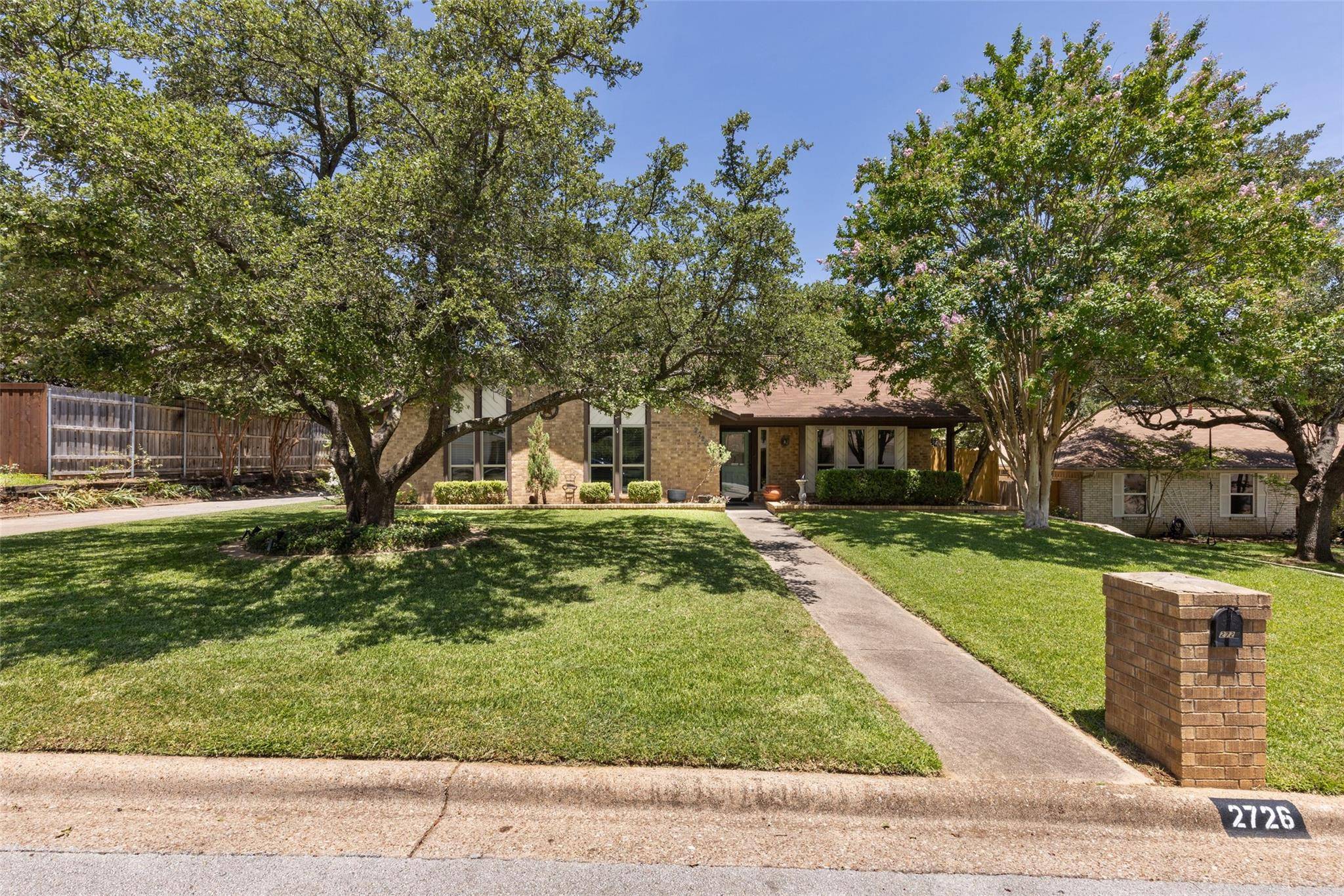 Grapevine, TX 76051,2726 Kimberly Drive