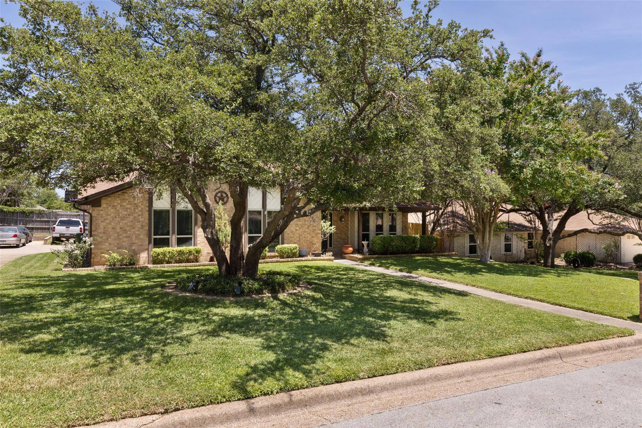 Grapevine, TX 76051,2726 Kimberly Drive